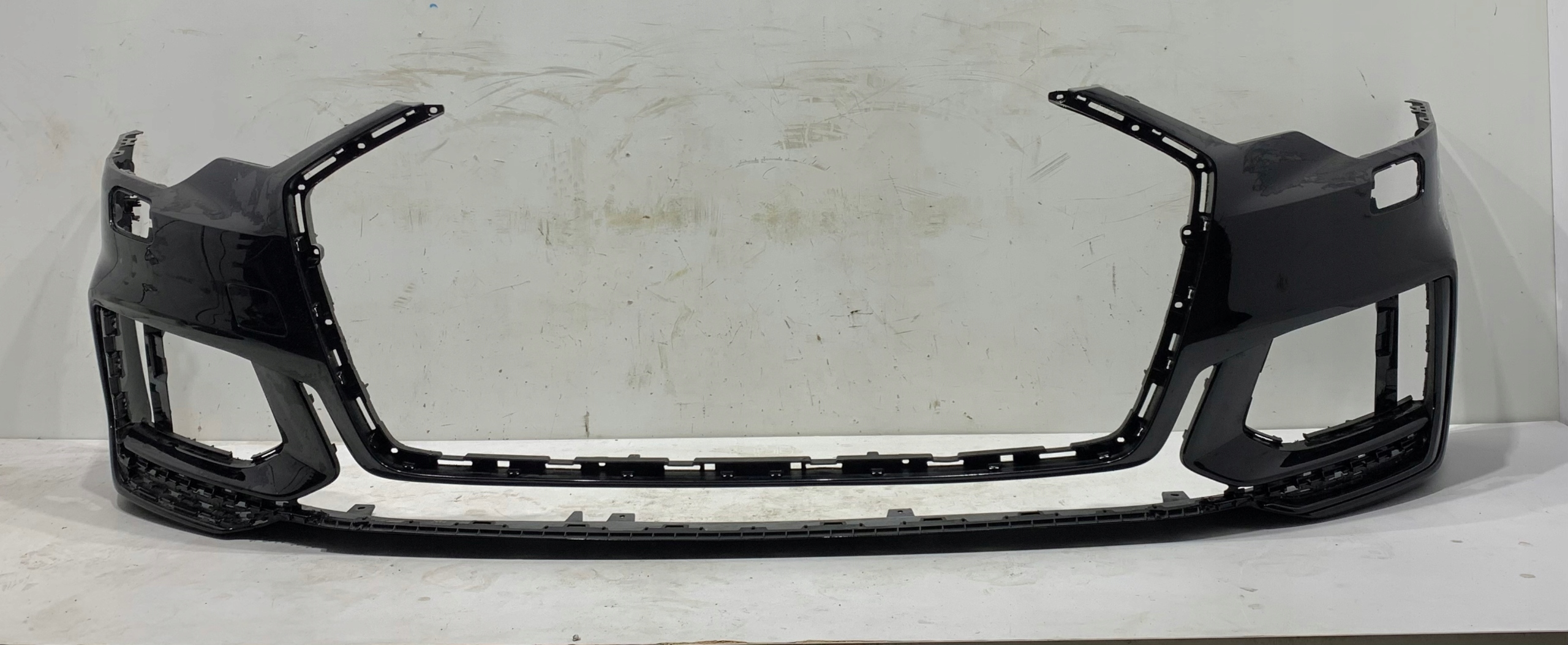 Бампер перед Audi S6 C8k0 18-22