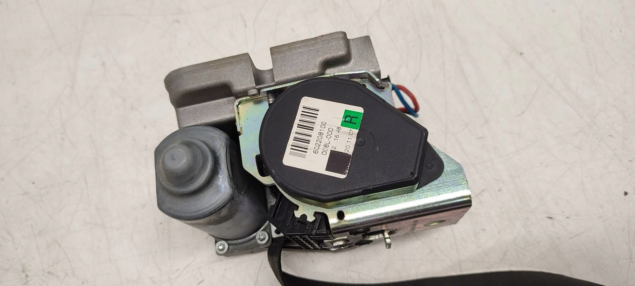 tension belt safety right front Mercedes W211