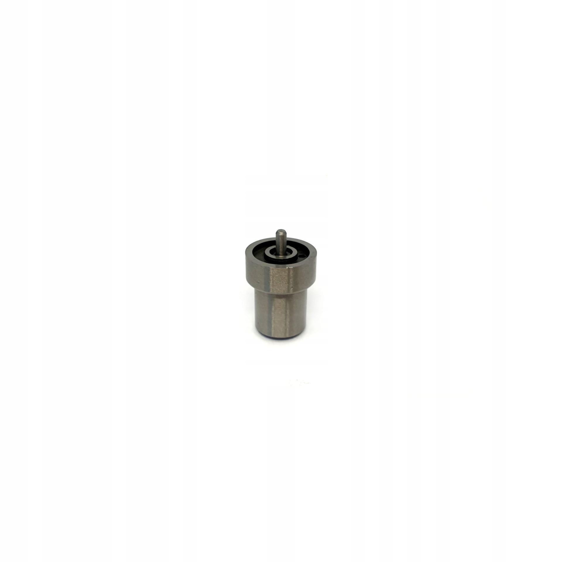 Końcówka wtrysku KUBOTA F2803 Numer katalogowy części DN0PD95 DNOPD95 093400-5950 16454-53003 093100-5060 ND-DN0PD95 0934005950 1645453003 0931005060