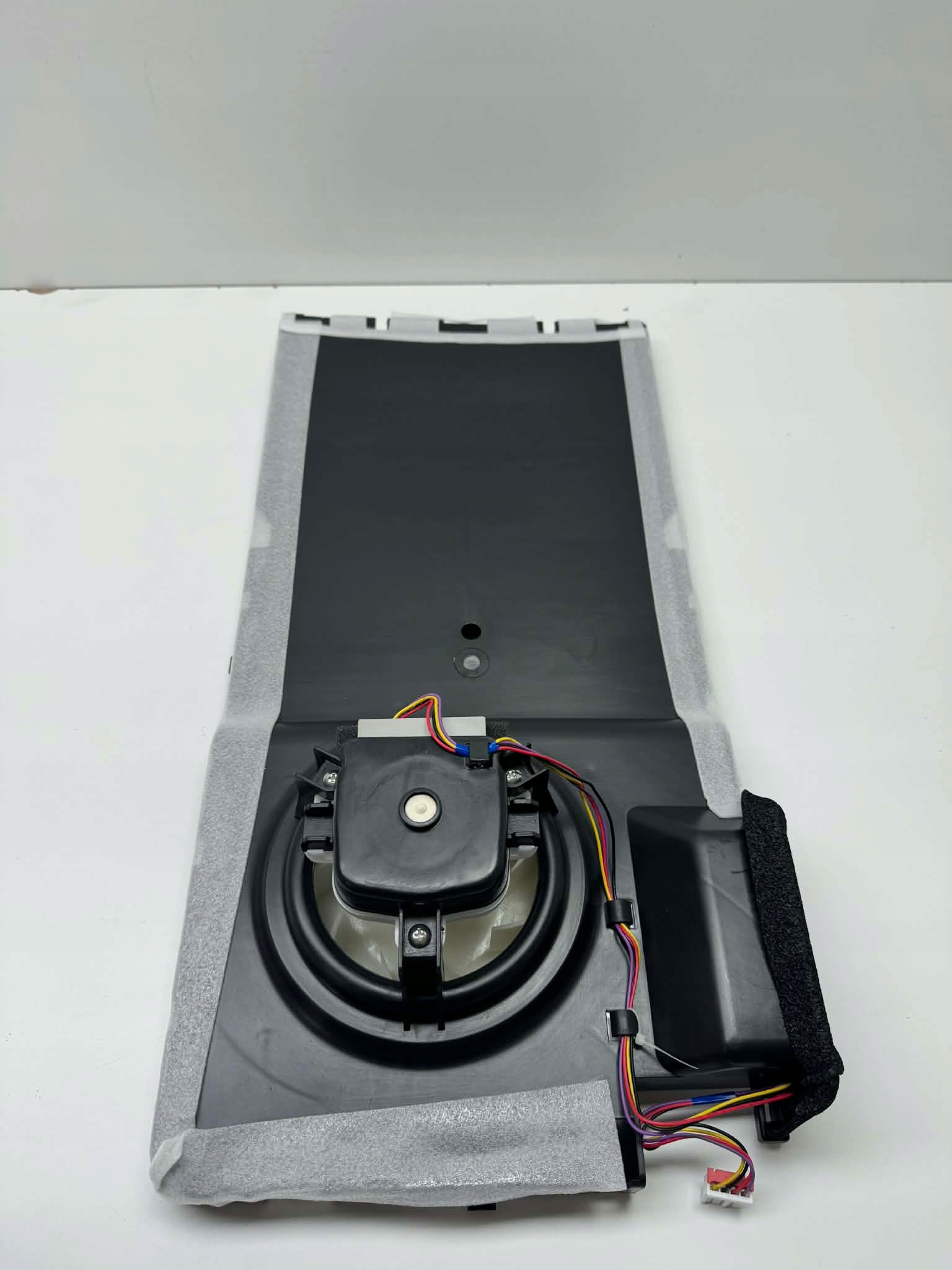 Lg AHV73809807 Ventilátor s víkem (shroud assembly) pro ledničku