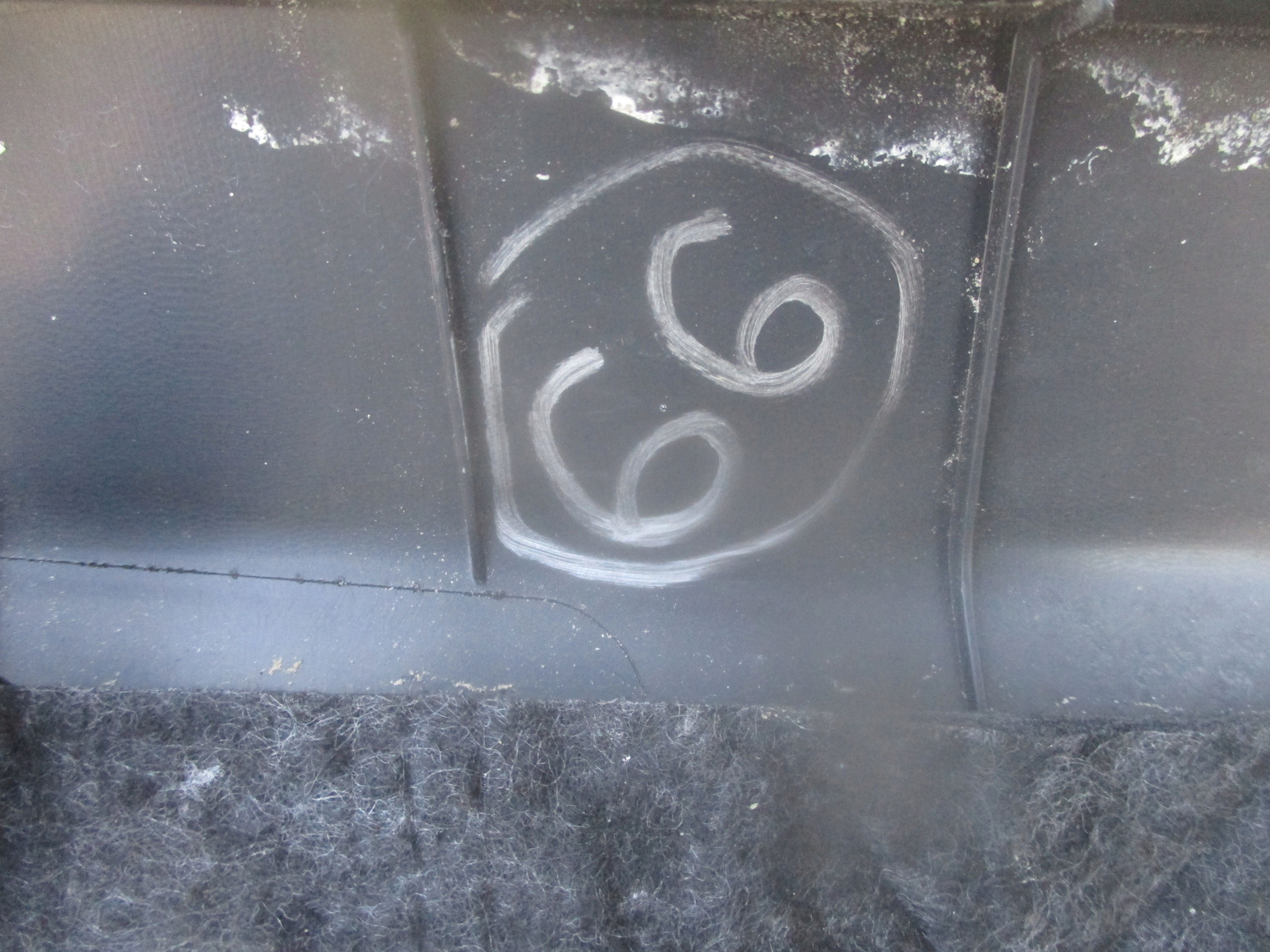 OSŁONA SŁUPKA LEWA 3G0867291B VW PASSAT B8 Typ samochodu Samochody osobowe