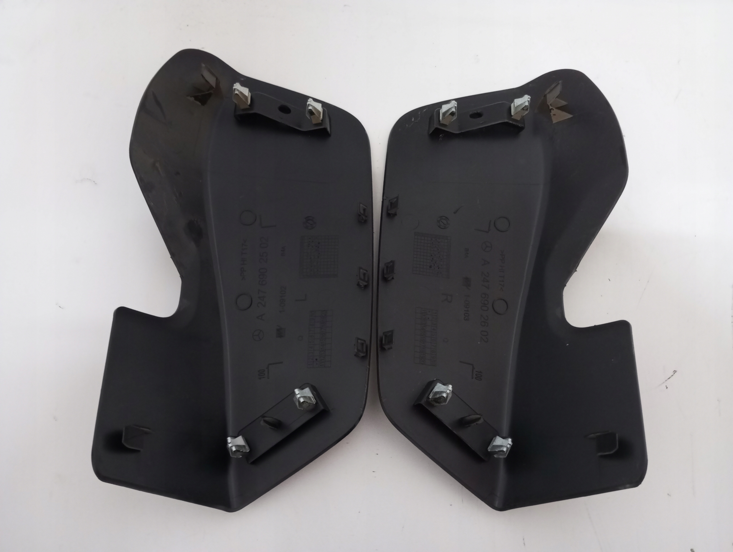 Blende Abdeckung SLUPKA MERCEDES EQA A2476902502 A2476902602