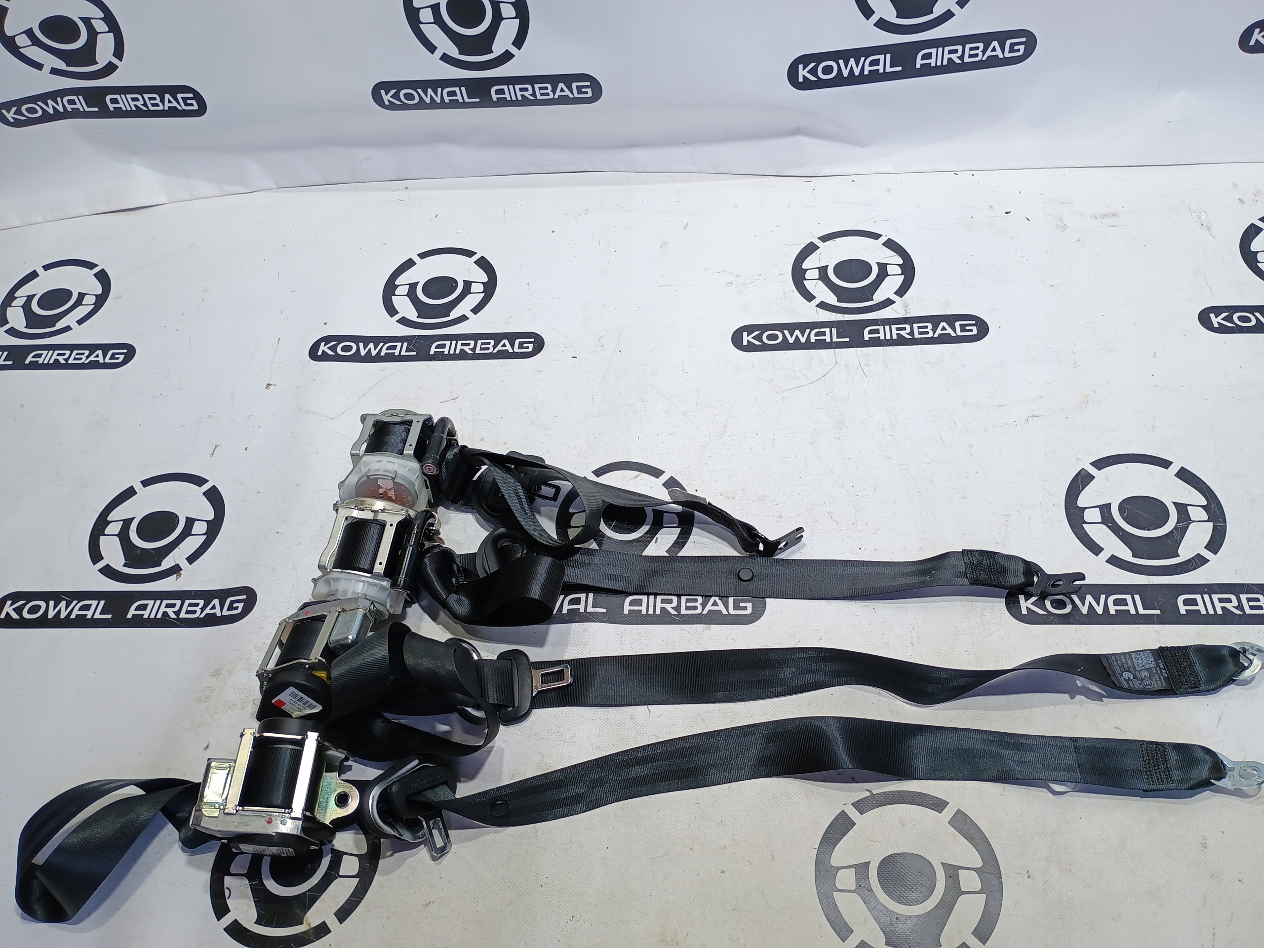 volkswagen vw UP РЕСТАЙЛИНГ ремень безопасности