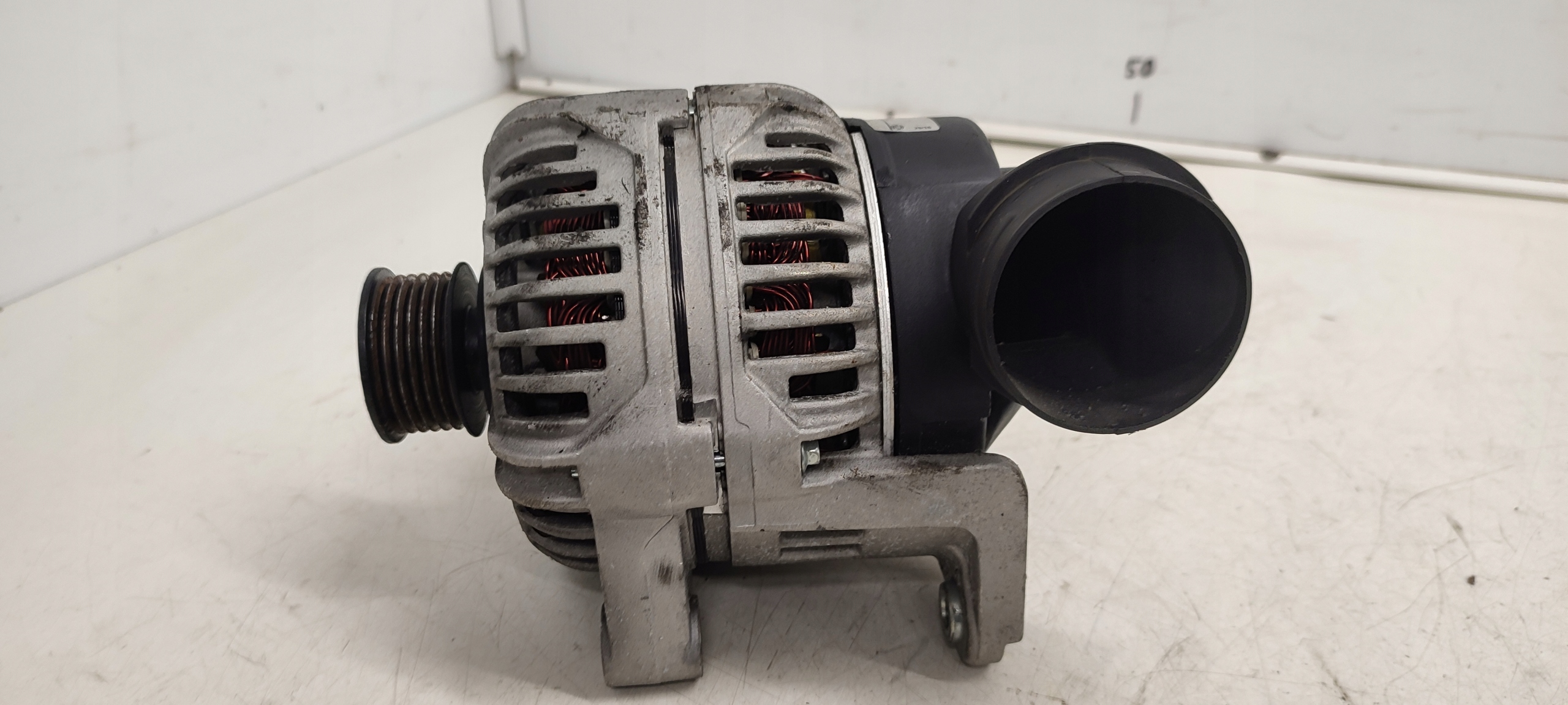 alternator Hella 8EL012428141 BMW E39