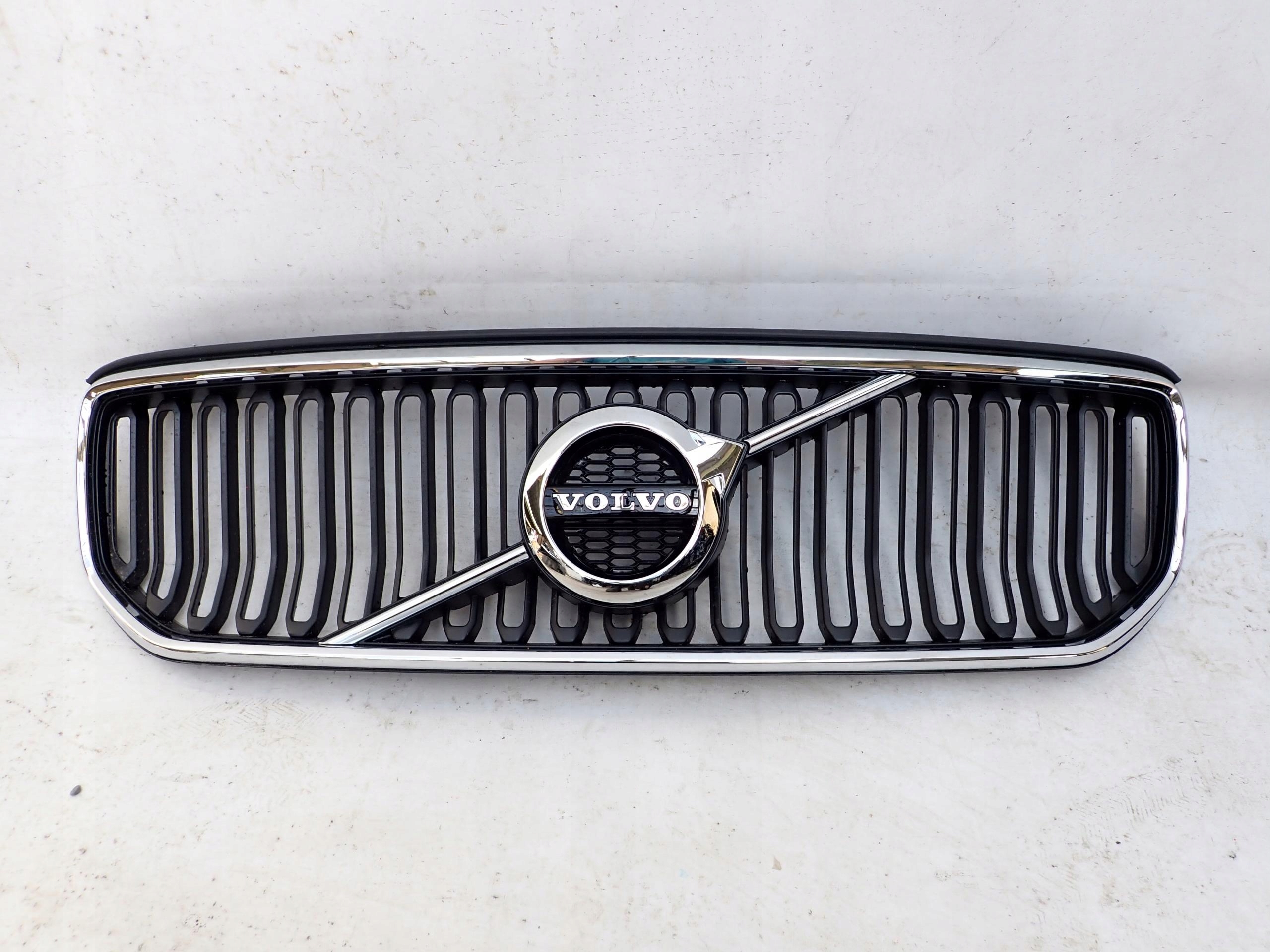 VOLVO XC40 17- grill grille radiator 31457345