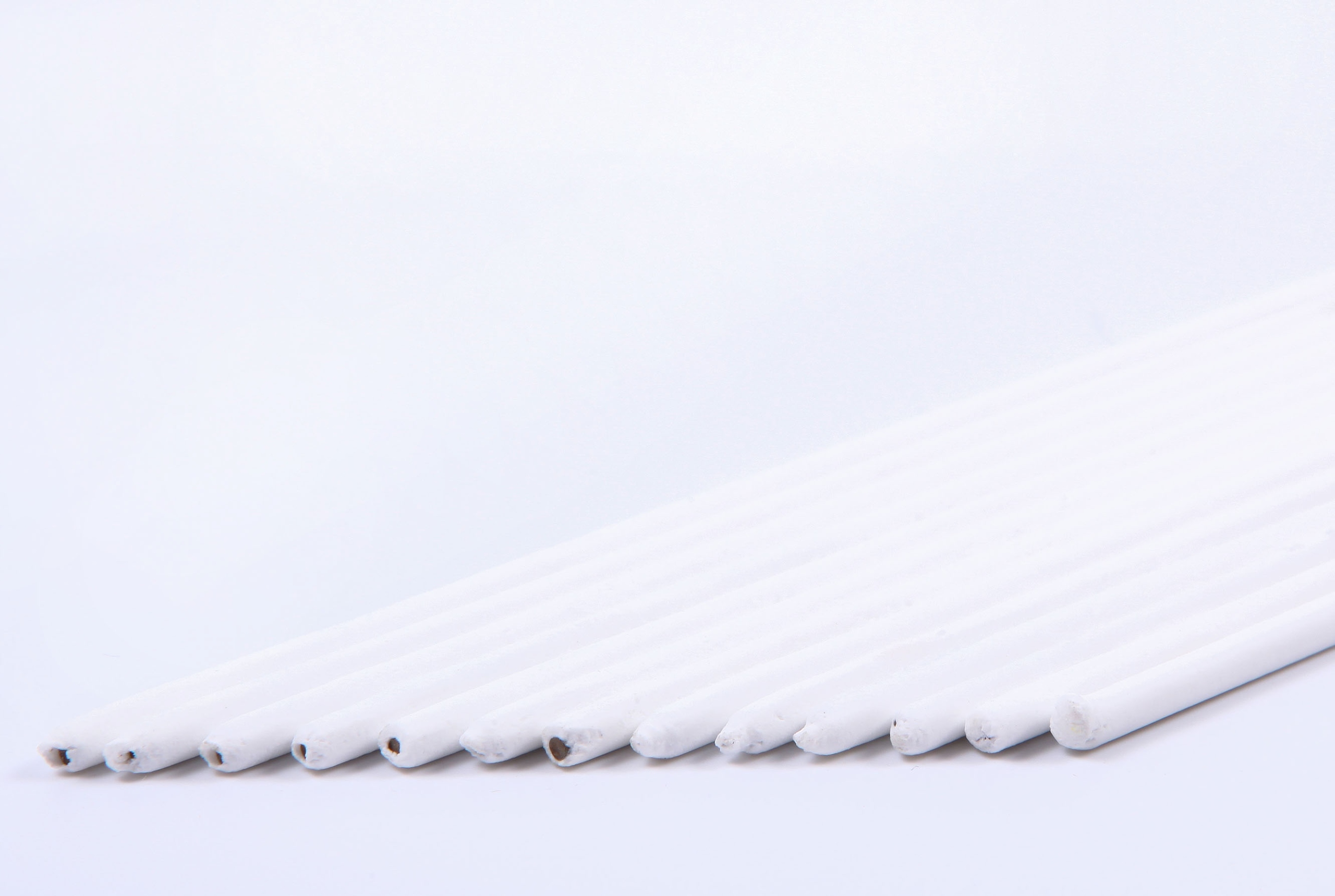 

Lut twardy srebrny otulony Ag40 40% srebra fi 2mm