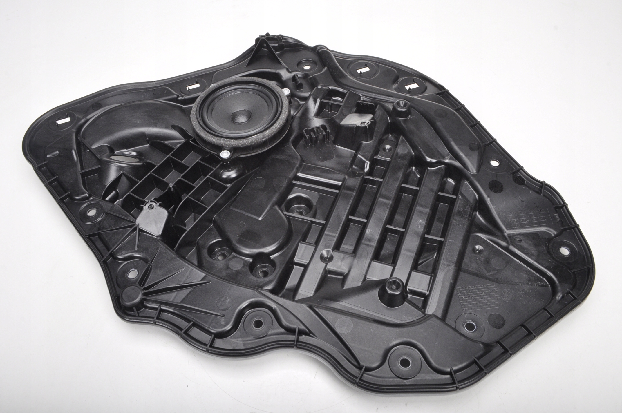 BMW F44 GRAN COUPE WYGLUSZENIE DRZWI LEWY TYL