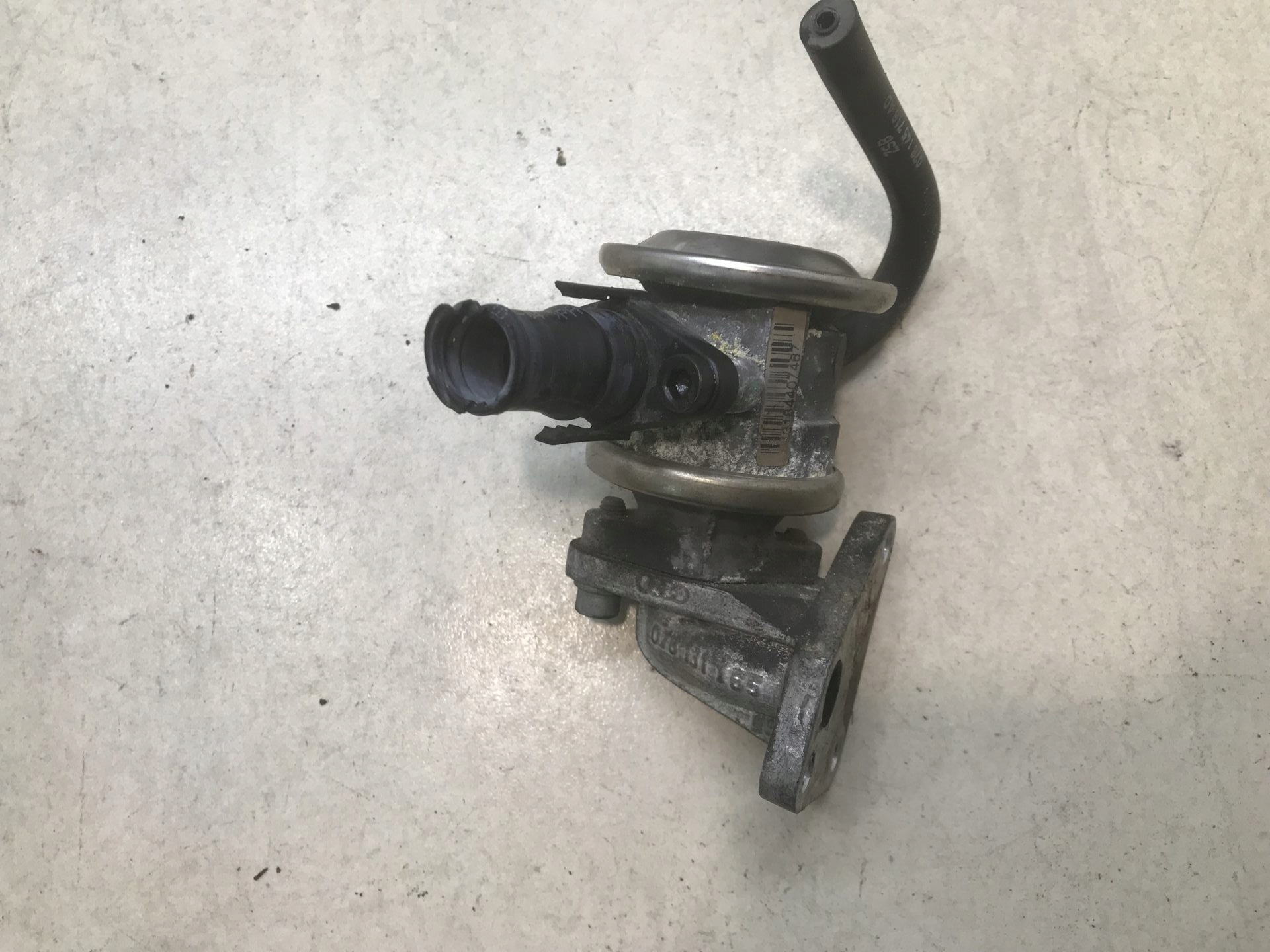 AGR-Ventil A4 B6 2.4 V6 078131165
