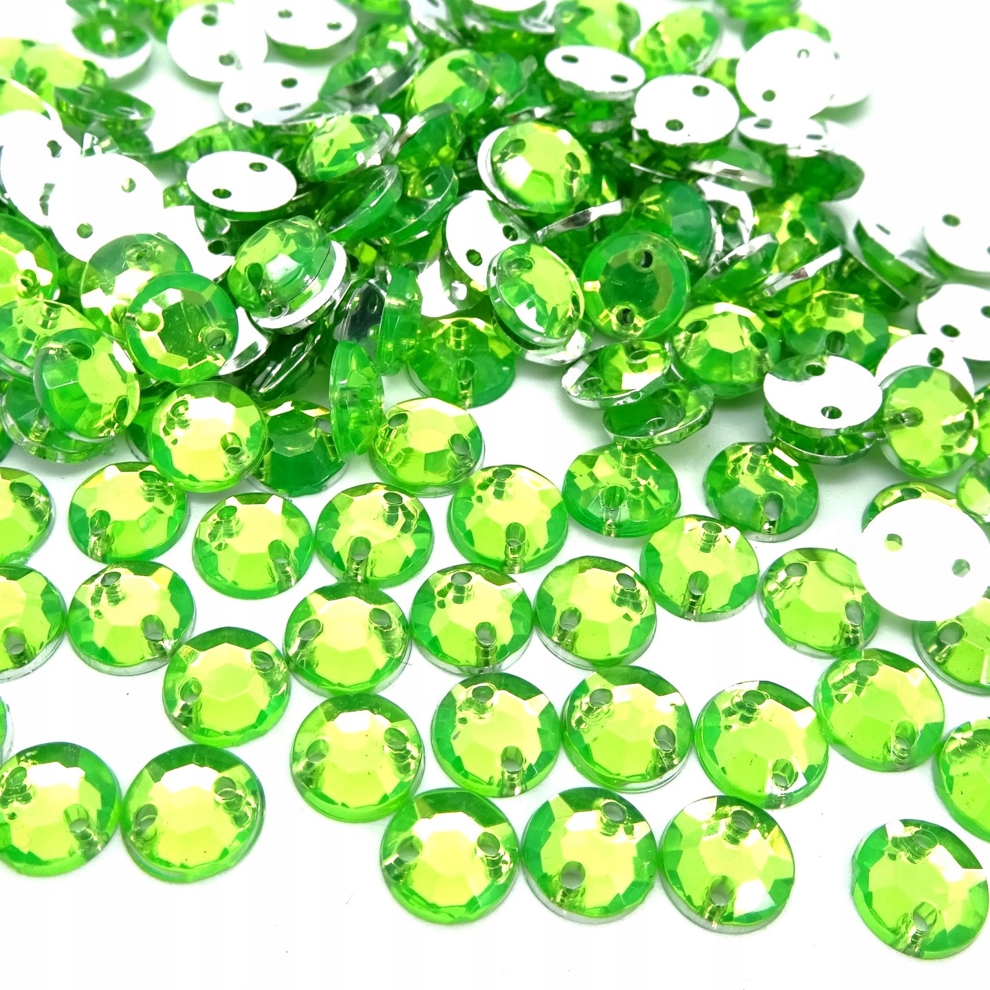 Dżety Kryształki do szycia Jasny Zielony 4mm 1000