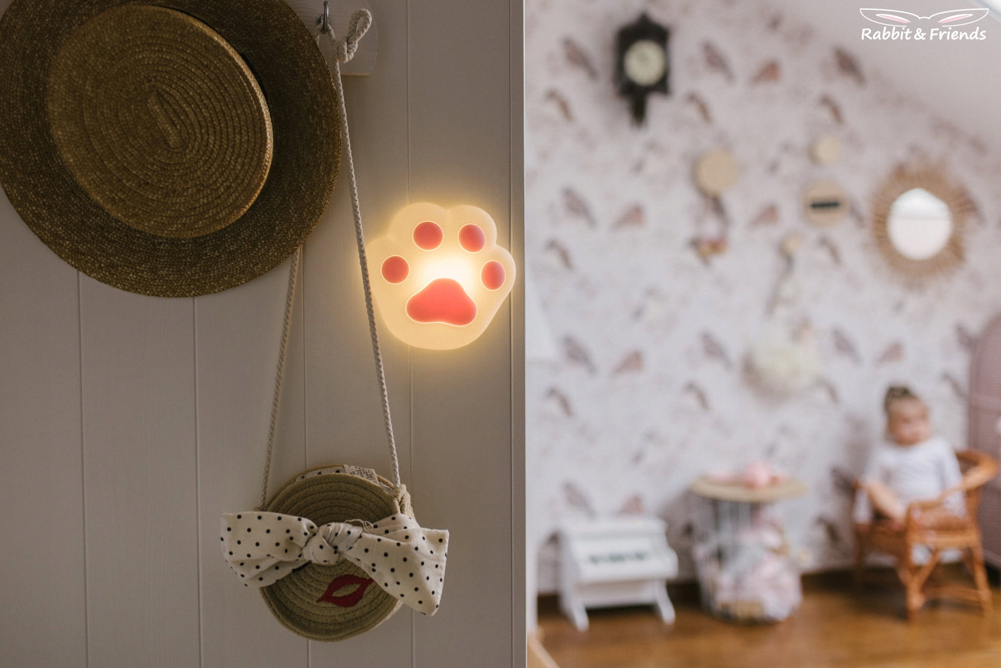 LAMPKA Nocna ŁAPKA Silikonowa Różowa Rabbit & Friends Rodzaj gwintu zintegrowane źródło LED