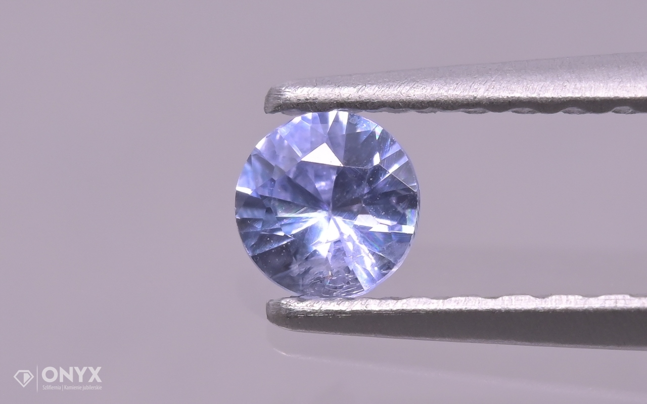 Fazetovaný safír kulatý fi 3 mm