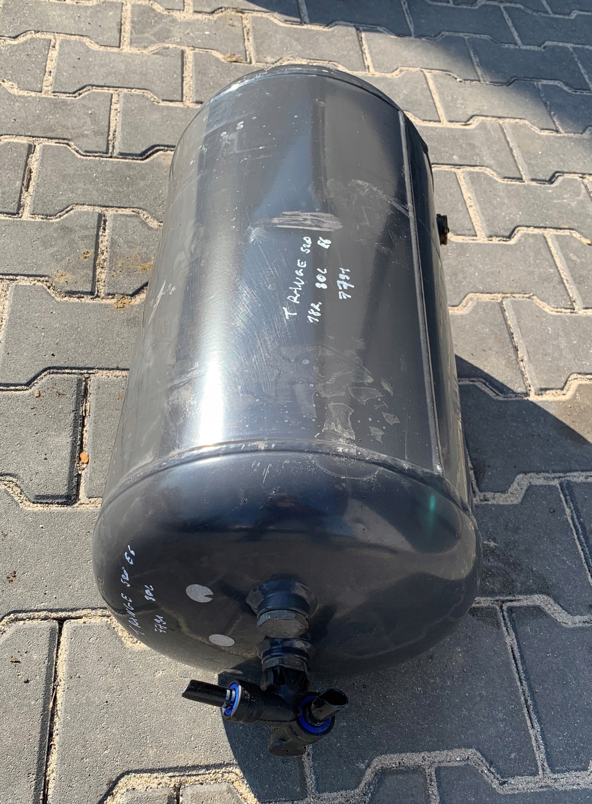 7421187791 - RENAULT T RANGE ДИАПАЗОН ВОЗДУШНЫЙ БАК ЦИЛИНДР 30L