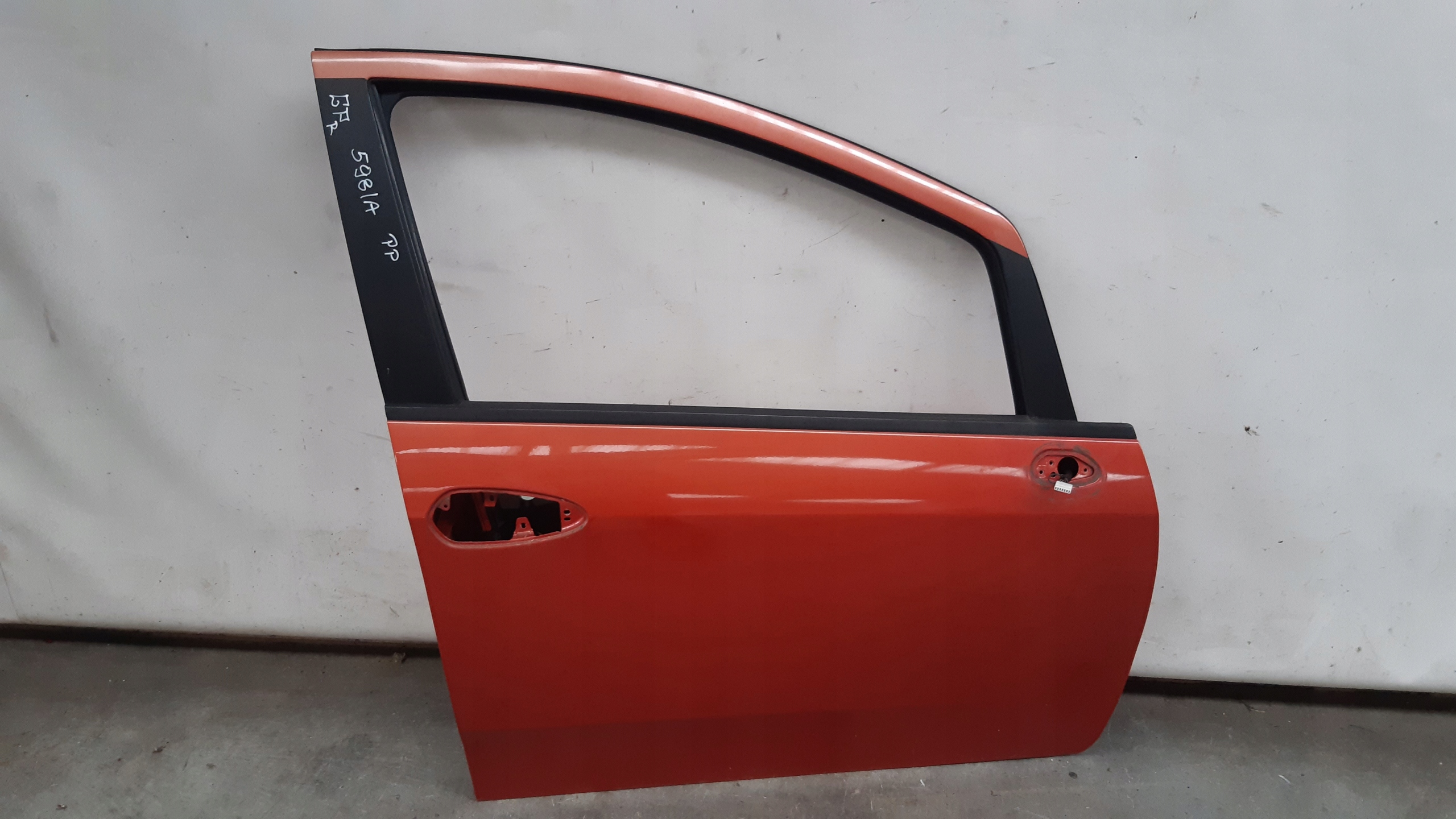 door right front 598A Fiat Grande Punto