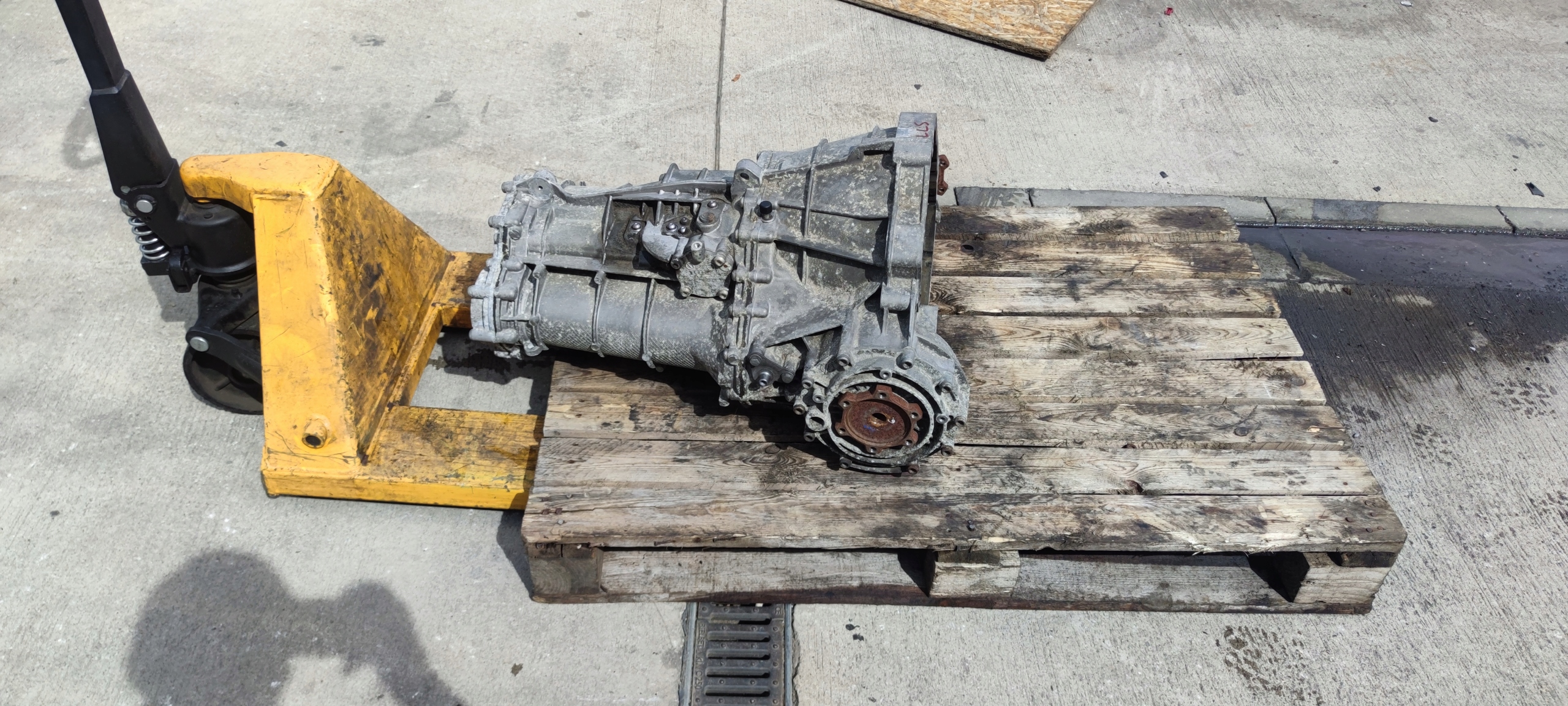 gearbox, manual AUDI A4 A5 A6 LLS ORG