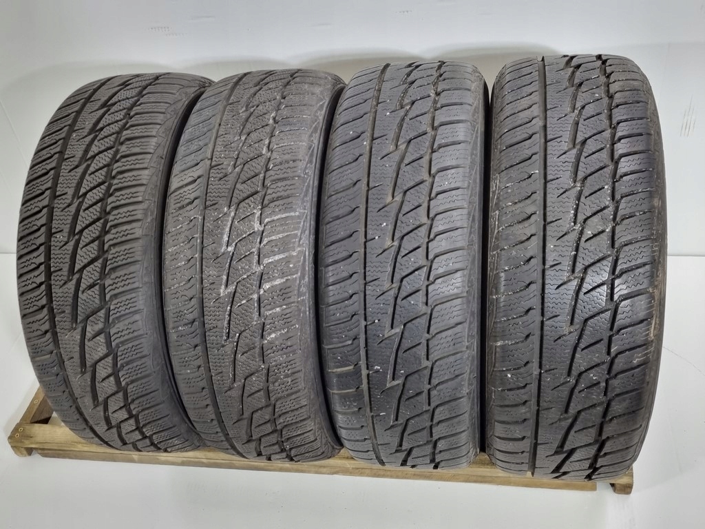 Opony K8222 Matador 205/55R16 zimowe komplet