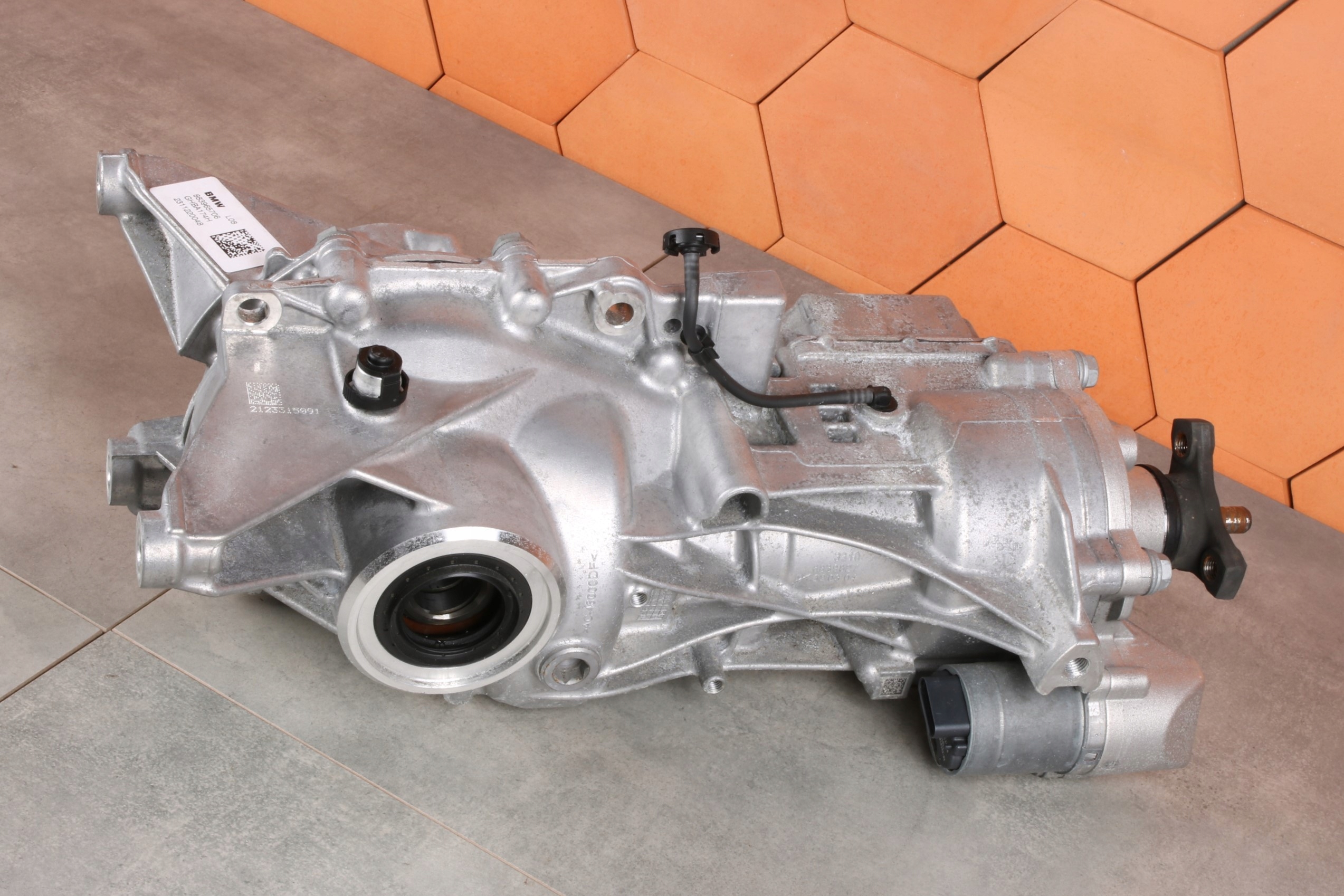 MINI COUNTRYMAN U25 ALL4 differential rear differential diff 8839657 1942 km !!!