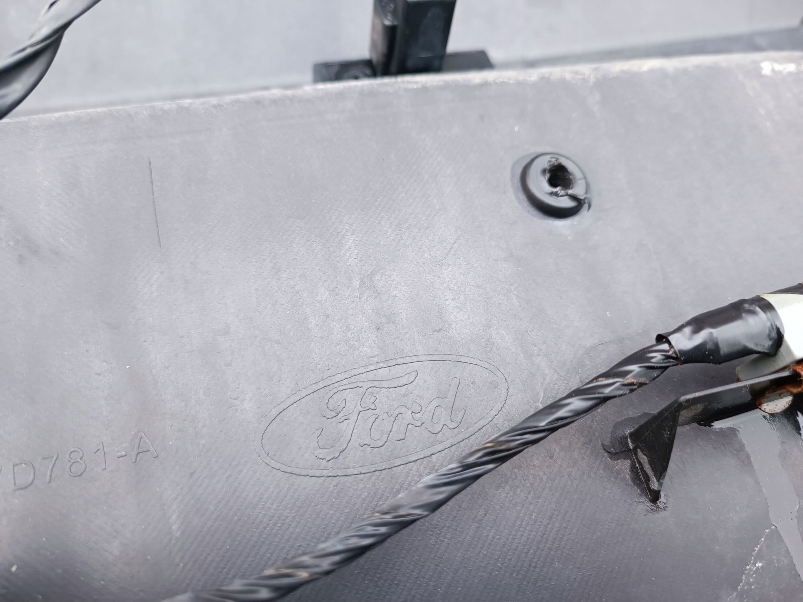 bumper rear part rear Ford Mustang 2010-2012 complete