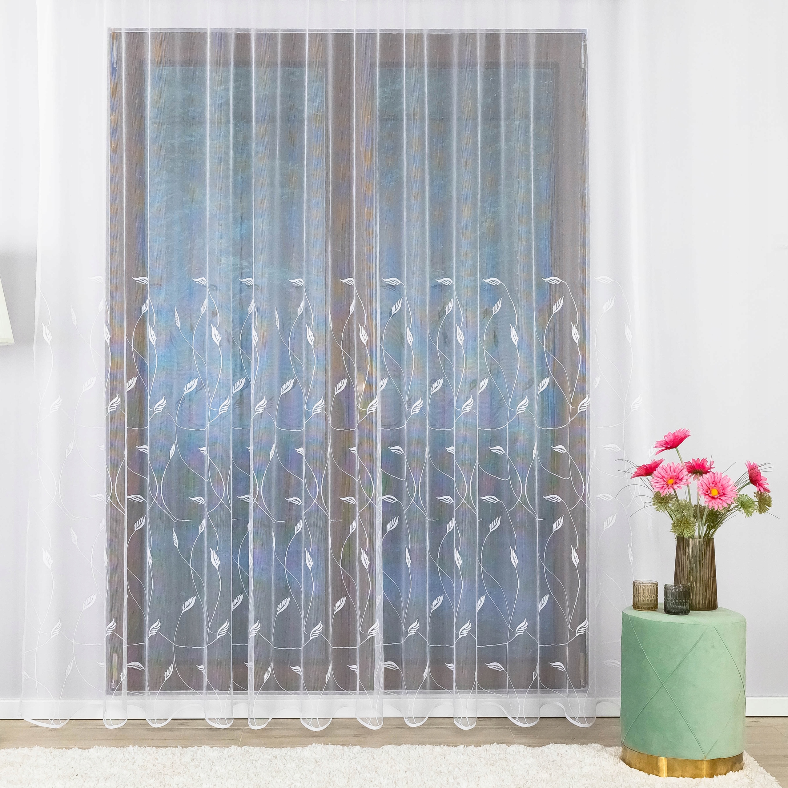 Vzdušná A Jemná Záclona Žakárová S Páskou 200x170