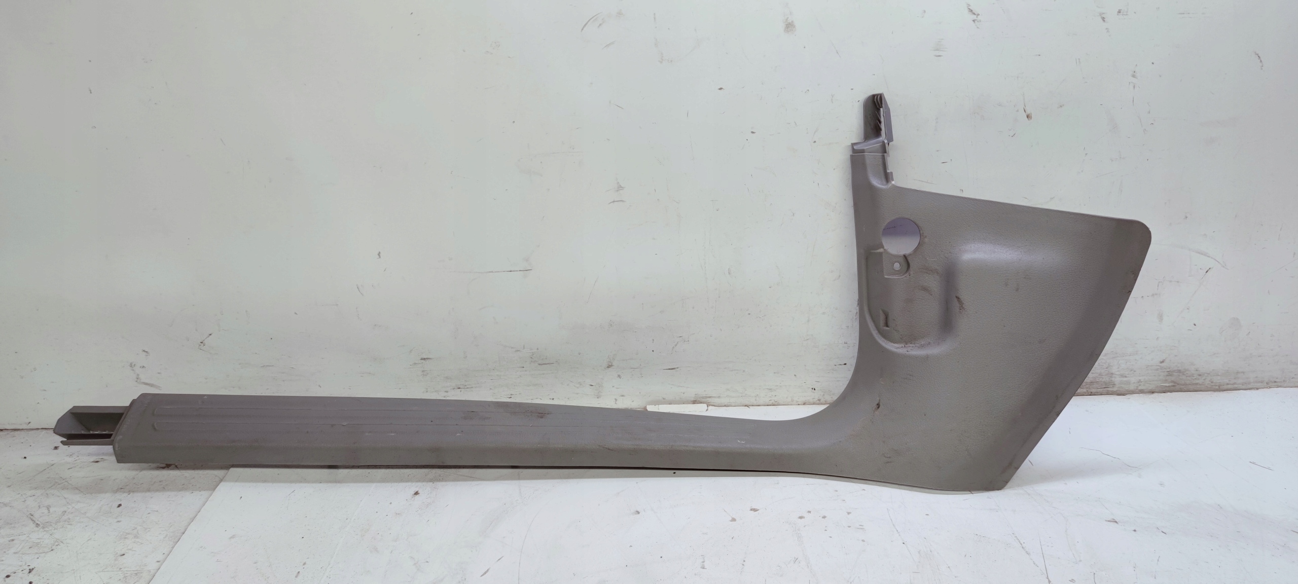 kryt PLUKA PRAHU levá AUDI A6 C6 4F1867271B SZAR