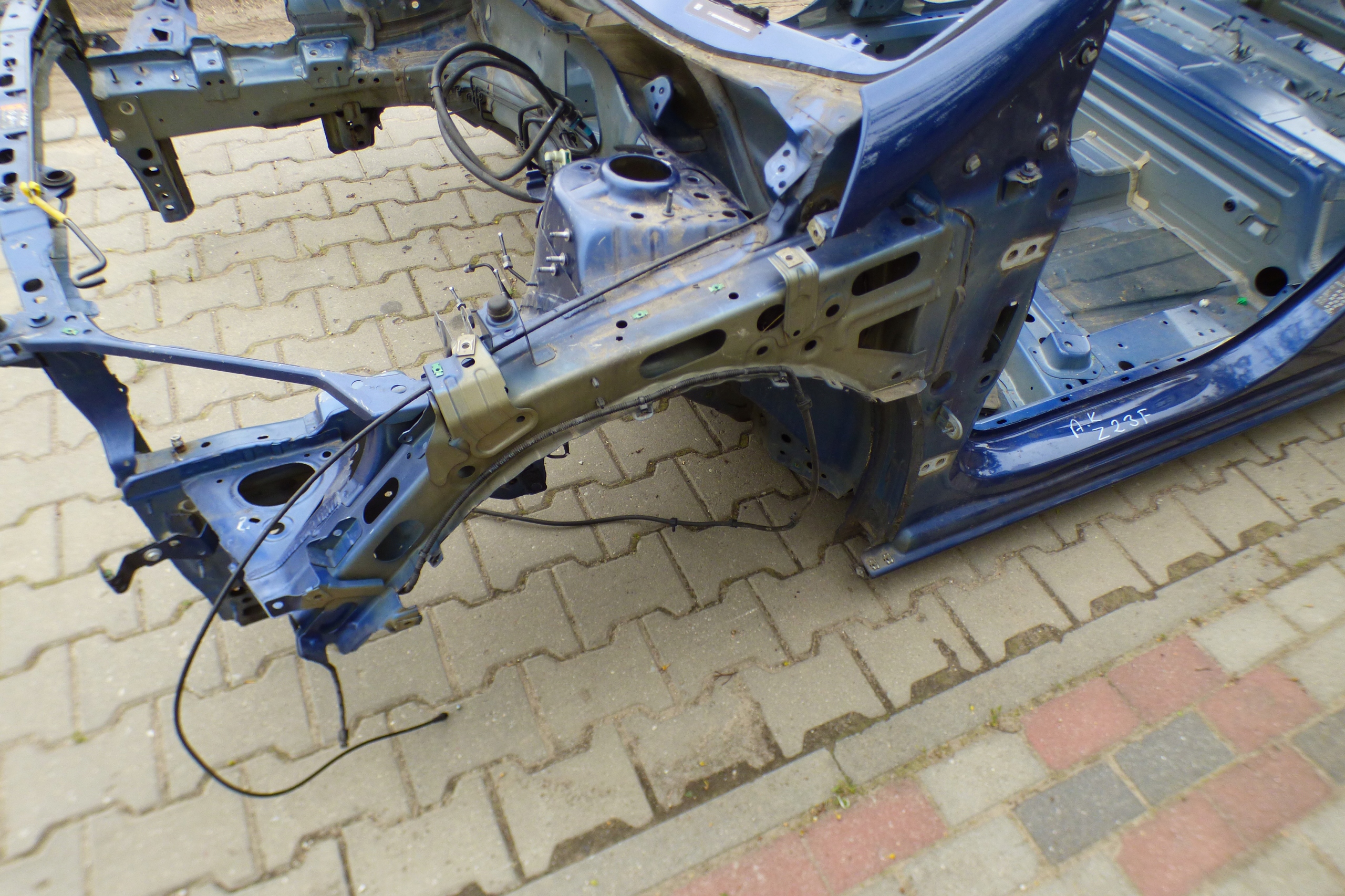 quarter quarter left lakier Z23F Opel Astra K V