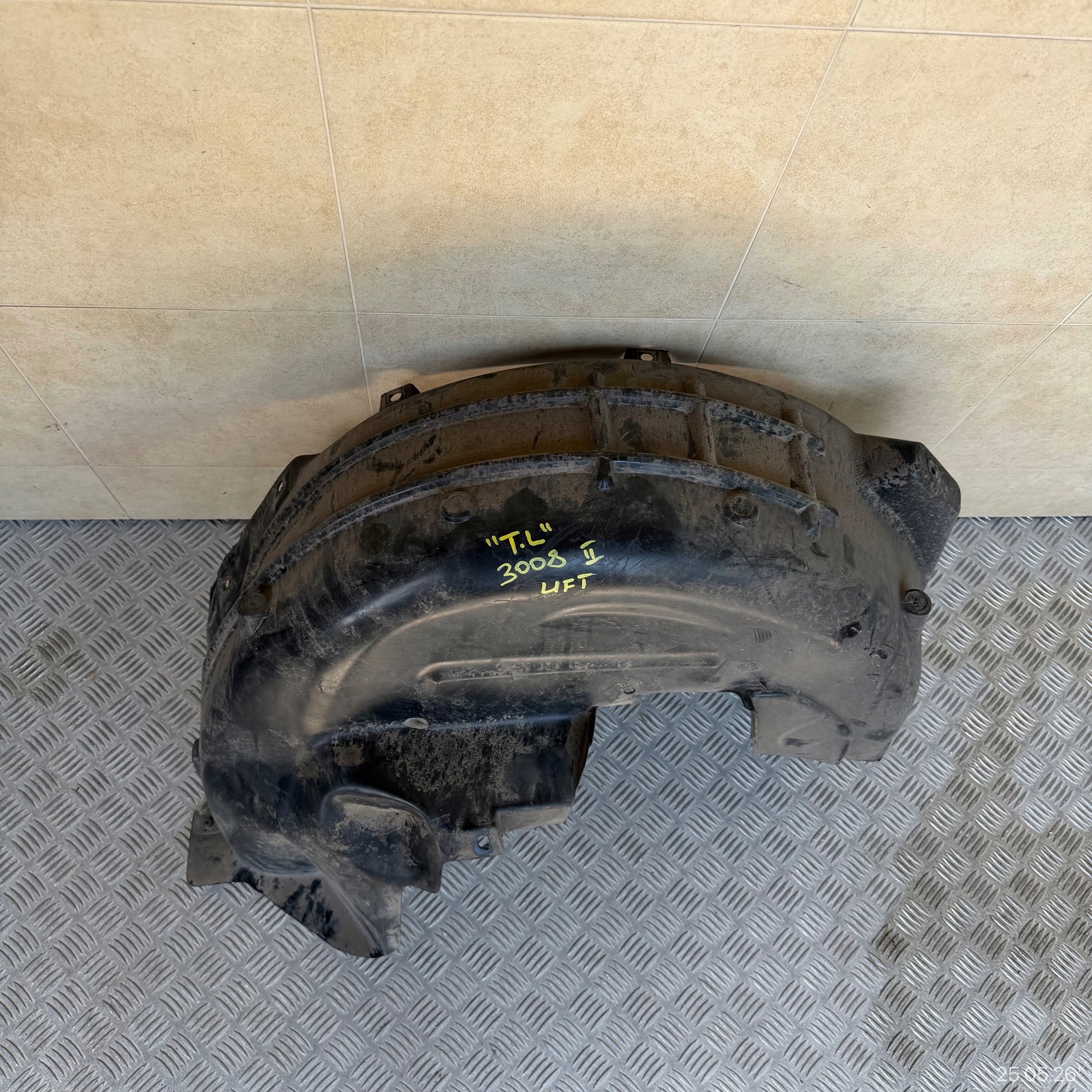 mudguard rear. left PEUGEOT 3008 II 9810125680