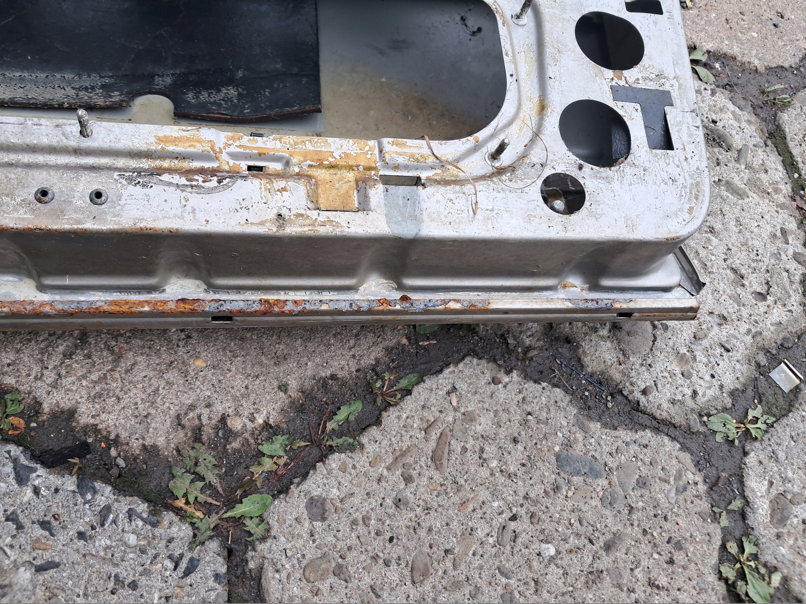 door right front MERCEDES W126 SEC 1267201805