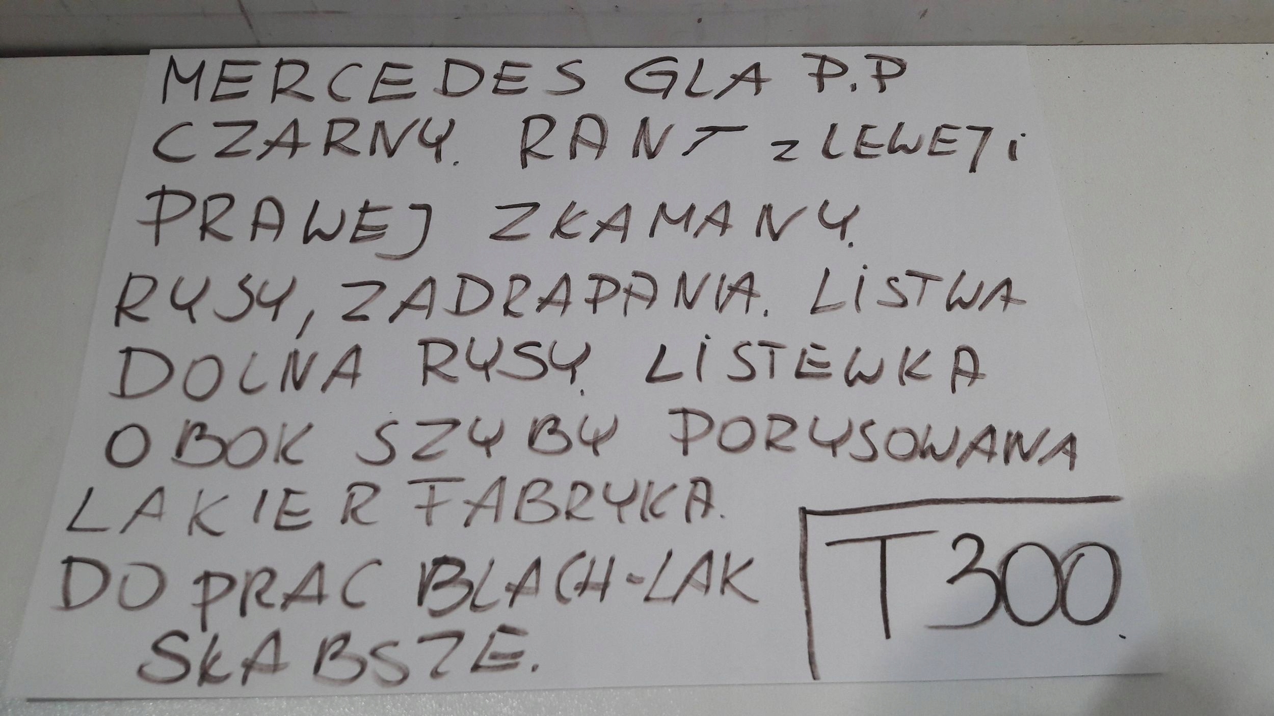 Mercedes-Benz GLA H247 Tür vorne