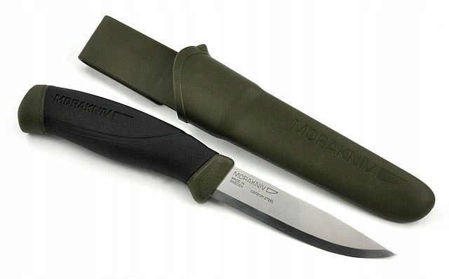 Nóż Morakniv Companion Heavy Duty oliwkowy stal węglowa