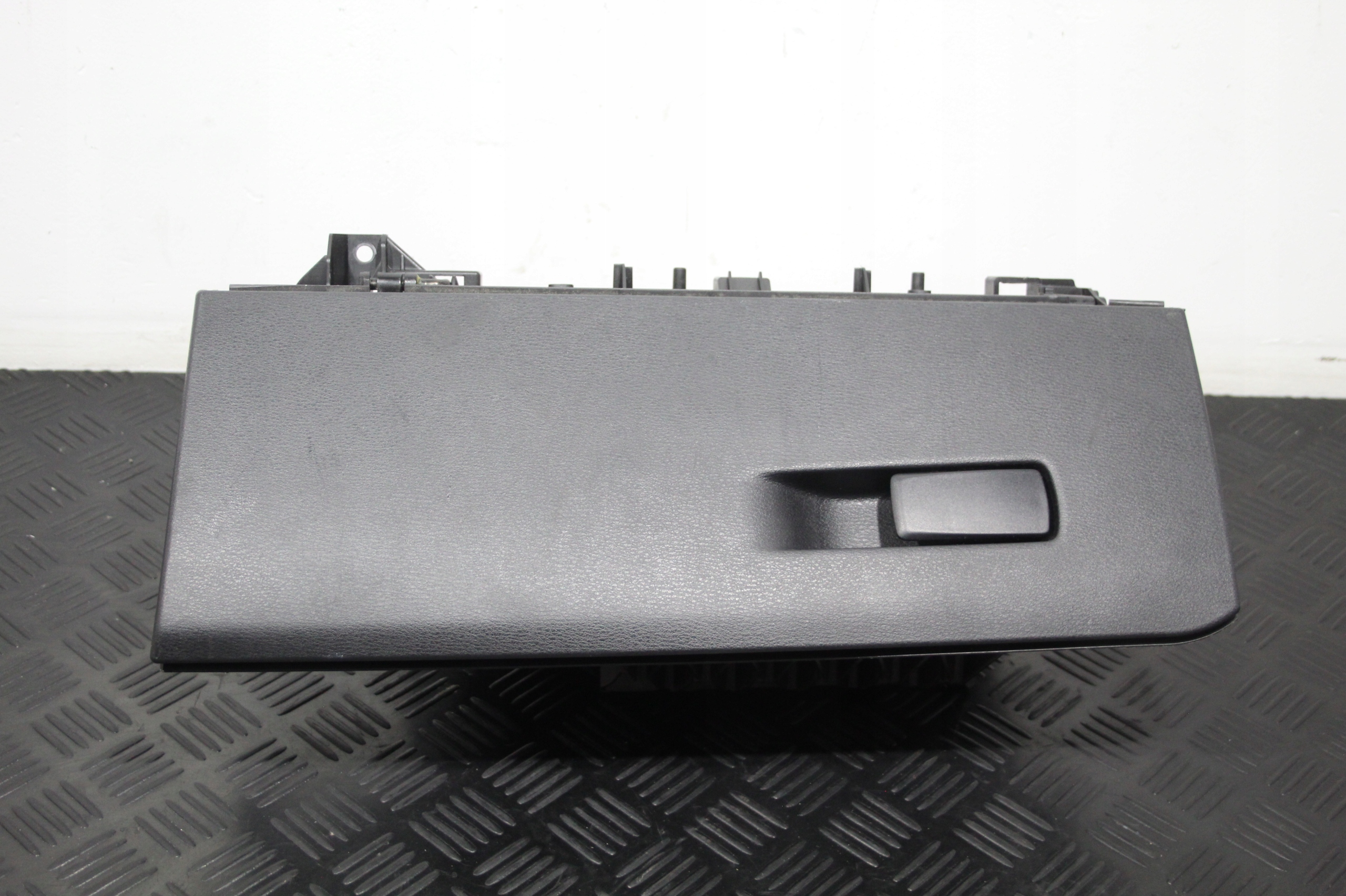 passenger compartment consoles BMW X1 F48