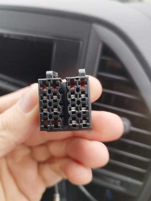 Adapter do sterowania z kierownicy Mercedes Vito (W447) 2015-> CTSMC012.2 Model CTSMC012.2