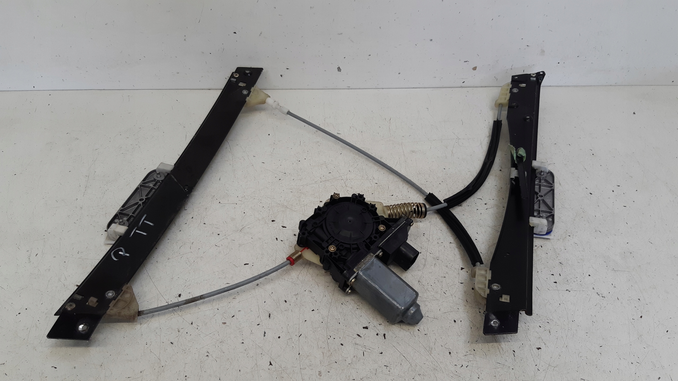 window regulator right rear part 8N8959862A Audi TT