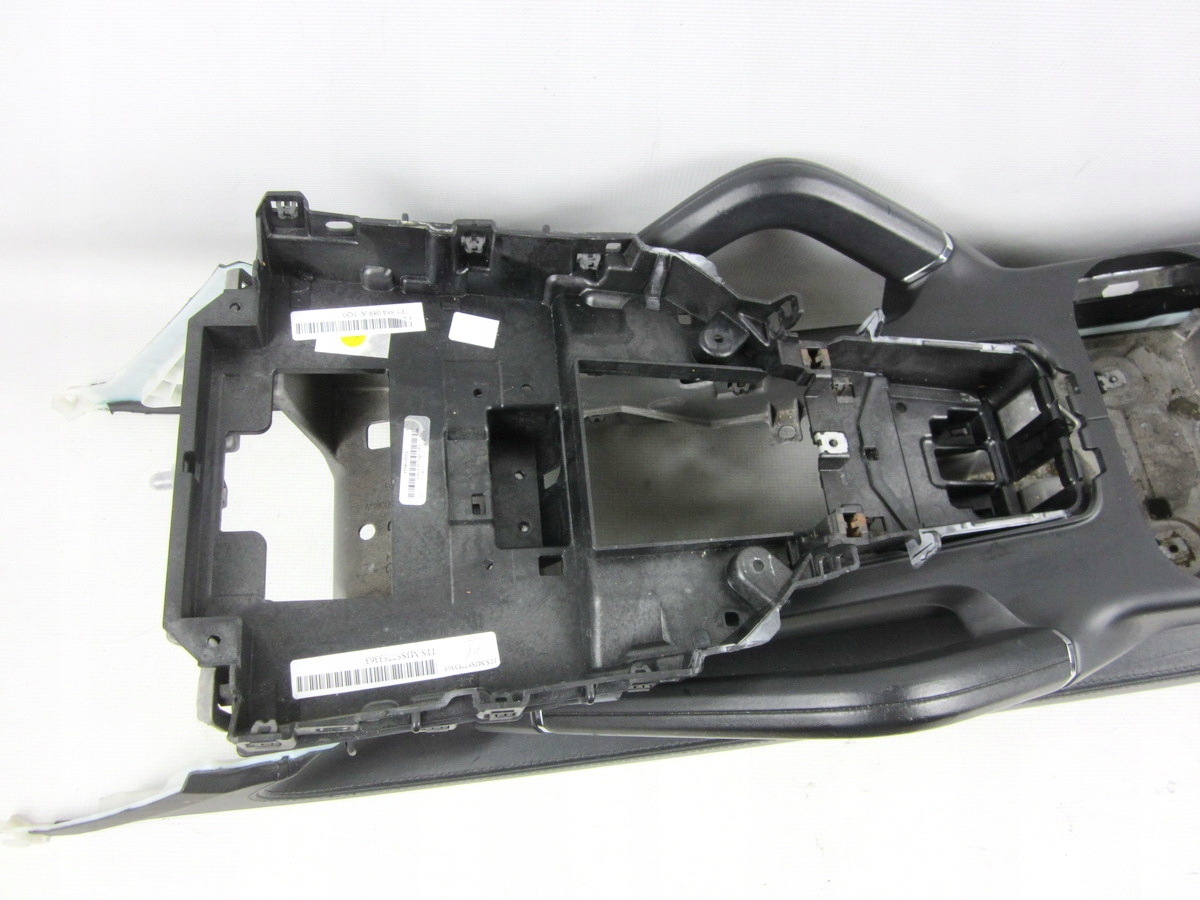 Tunel central console leather Porsche Cayenne S II 958 7P5 92A