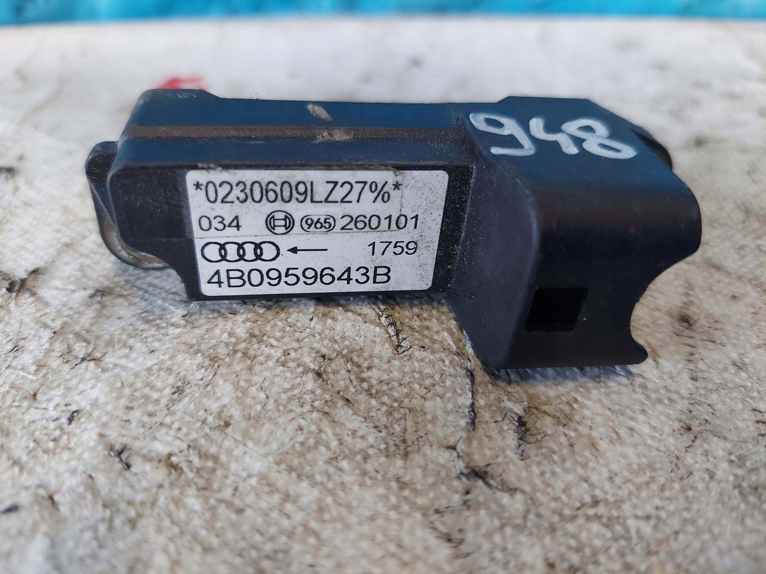 A6 C5 4B0959643B sensore impatto BOCZNEGO