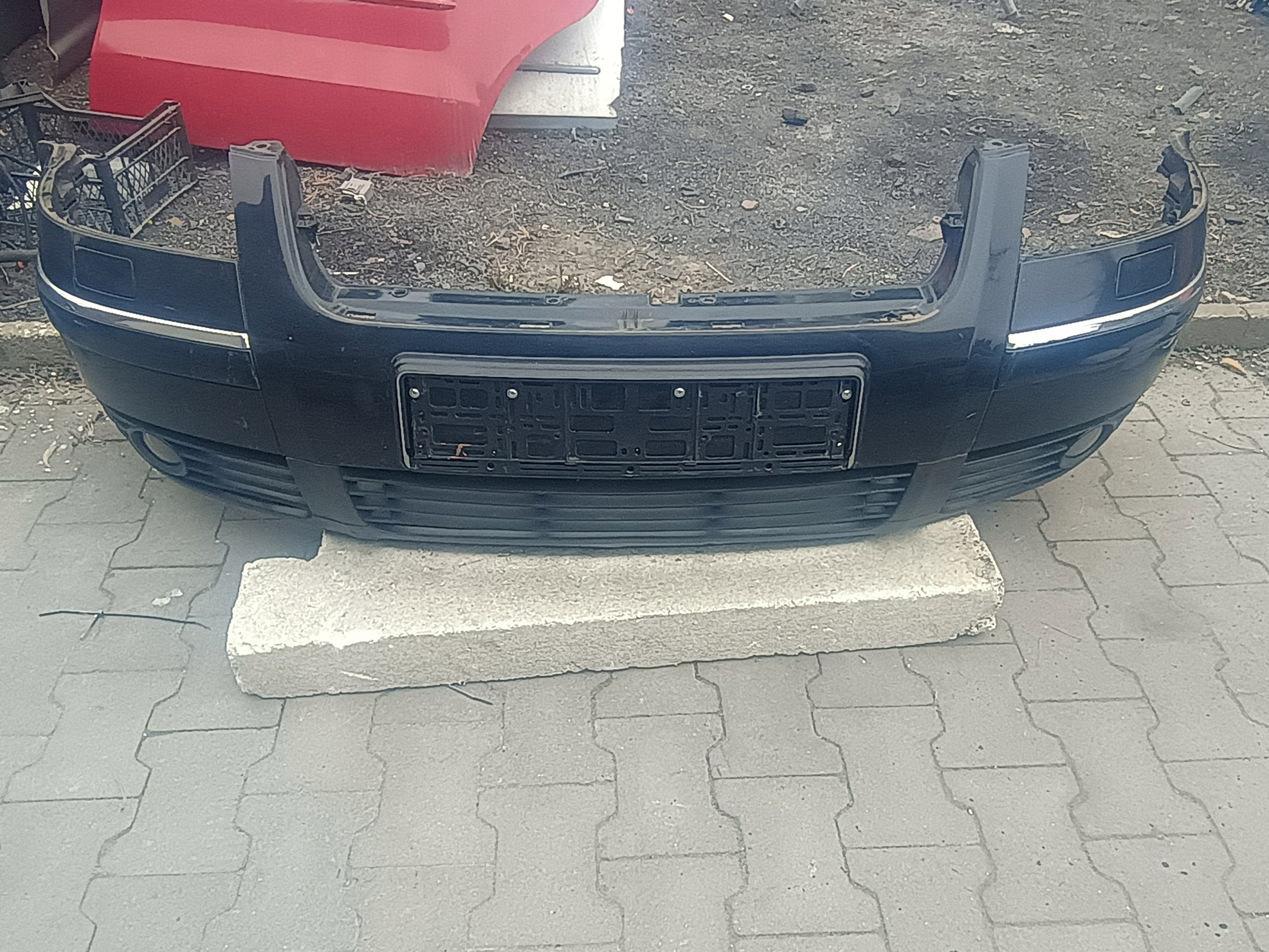 branik prednji dio kompletan VW PASSAT B5 LIFT ispod XENON
