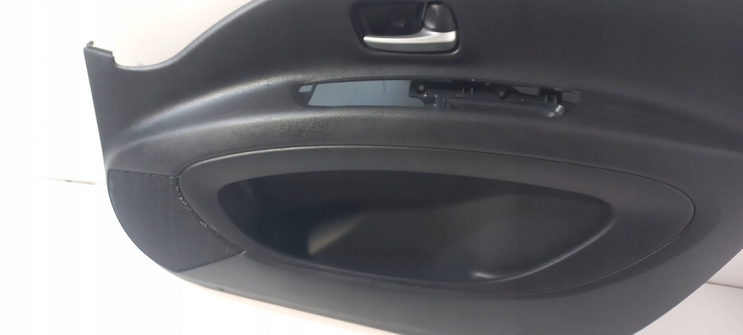 Toyota Aygo X side door front right 676100H130 (ET149)
