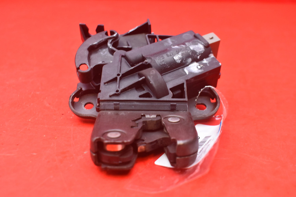 lock bonnet rear part boot 4F5827505C VW PASSAT B6 sedan 05-10