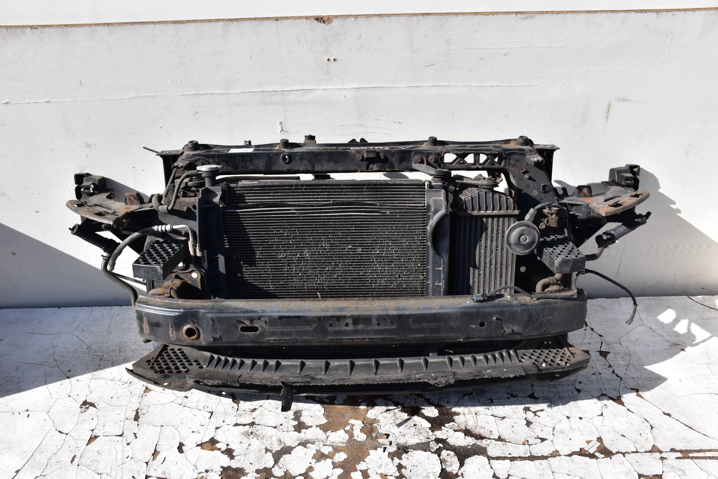 support panel for radiators pillar HYUNDAI IX35 and LIFT 2013-2015 1.7 CRDI 115KM Manual
