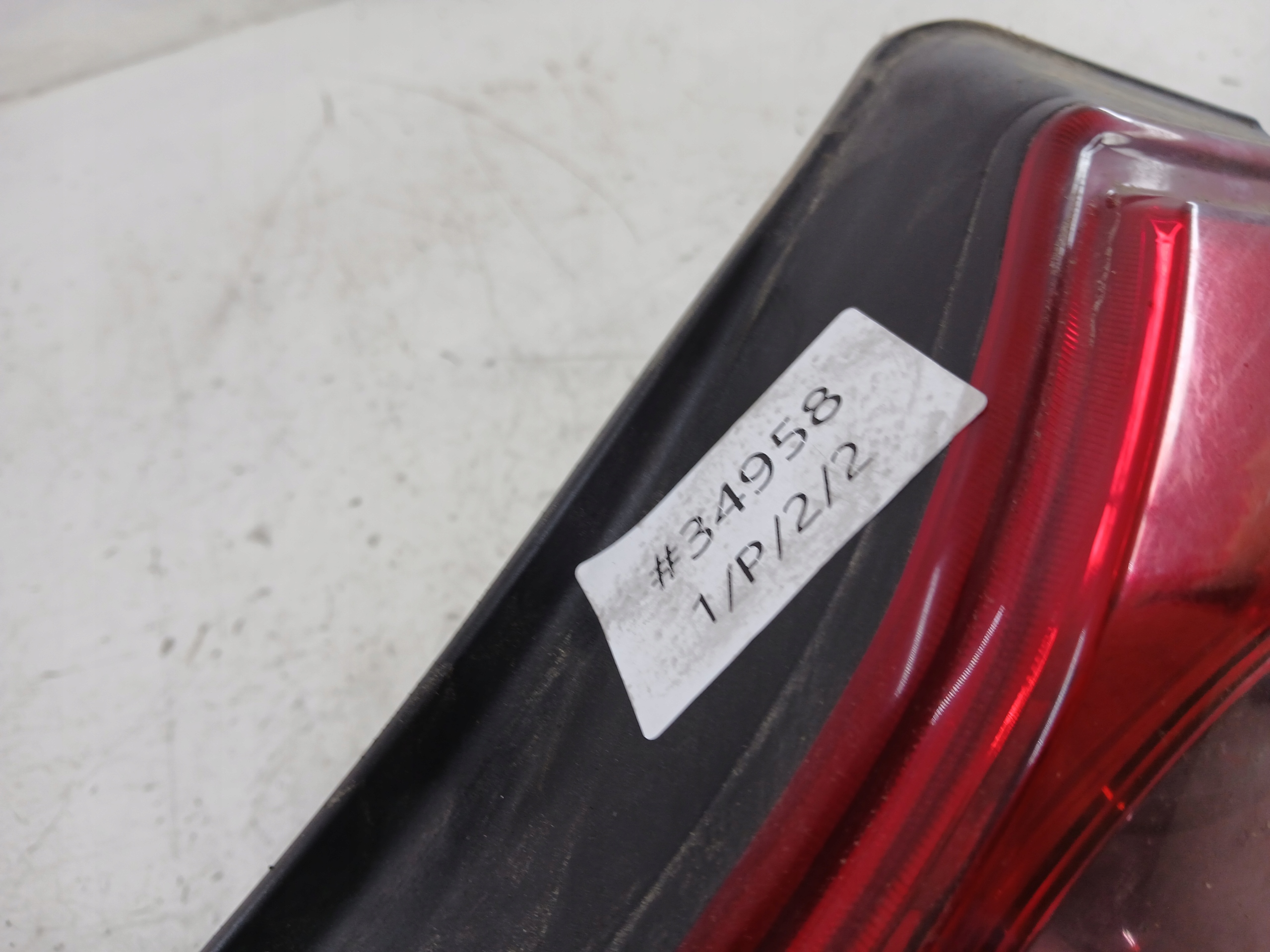 KIA CEED and HB light right rear part