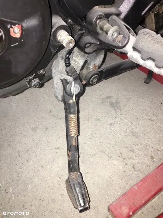 Ducati Hyperstrada 821 939 bočná noha podnožka