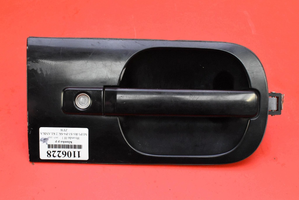 handle right front front RB5 HYUNDAI H-1 2 II i800 VAN 07-20
