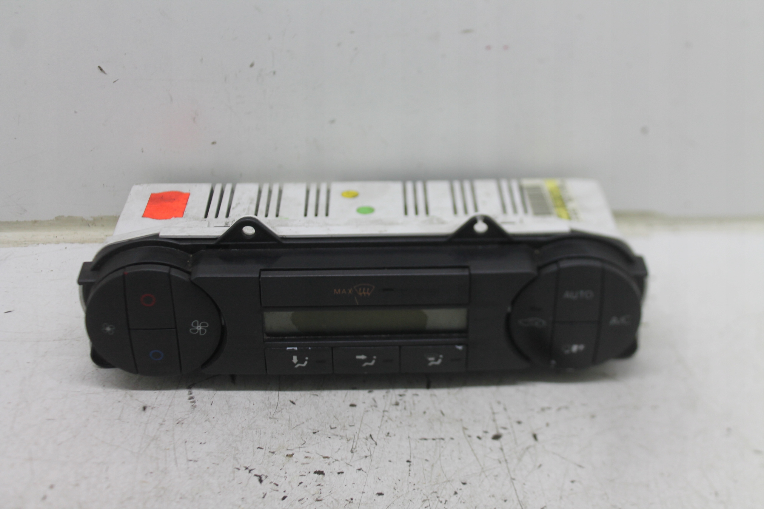 control panel air conditioning devices 3S7T18C612AH FORD