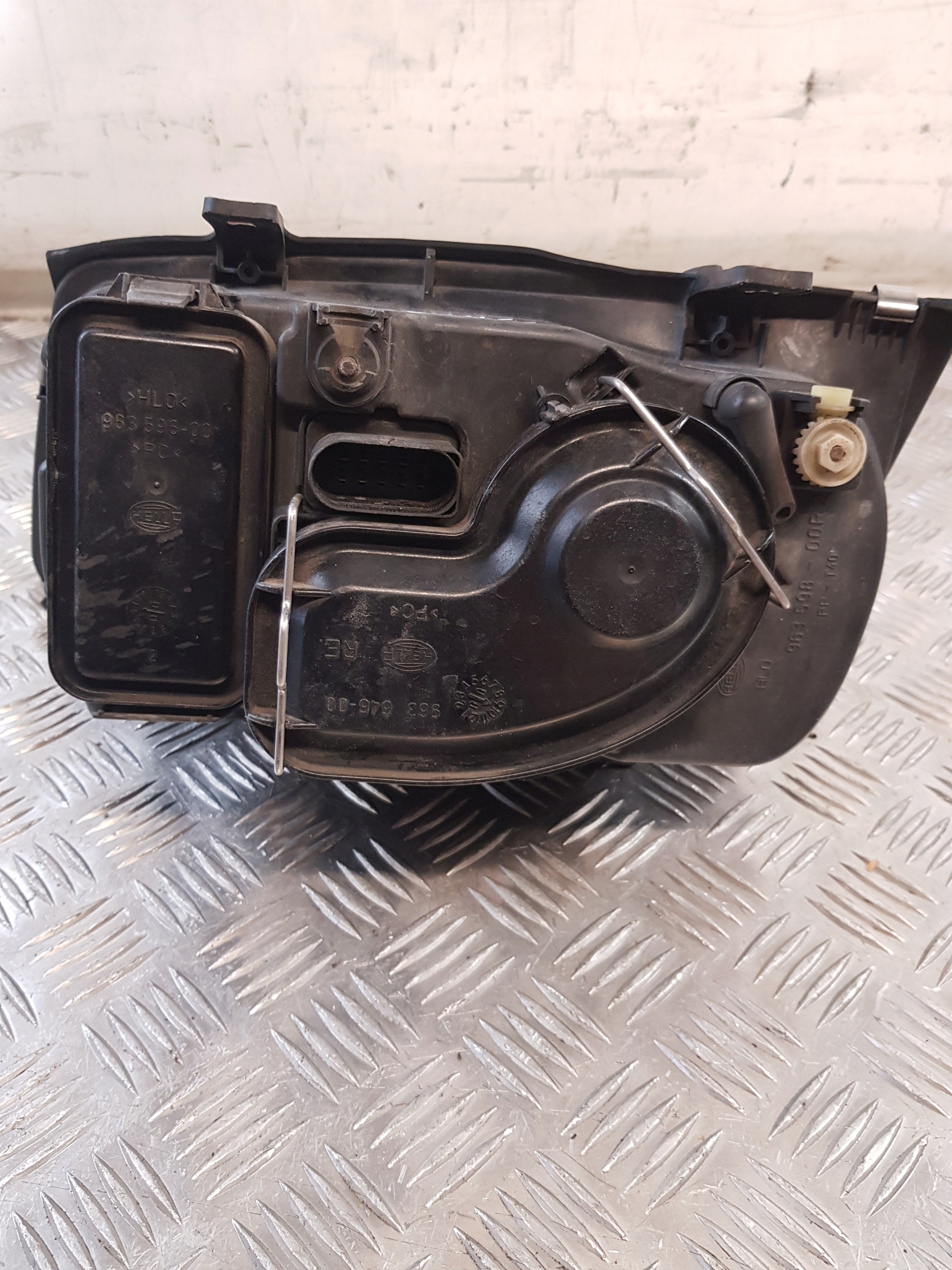 light right front 96359800R VW BORA EUROPA