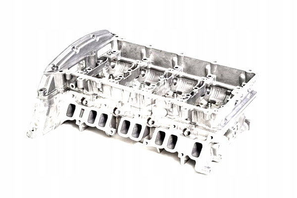 AMC GŁOWICA CYLINDRÓW FORD TRANSIT 2.4D 01.00-05.06 Numer katalogowy oryginału AMC 908266 FORD 1099947 FORD 1333272