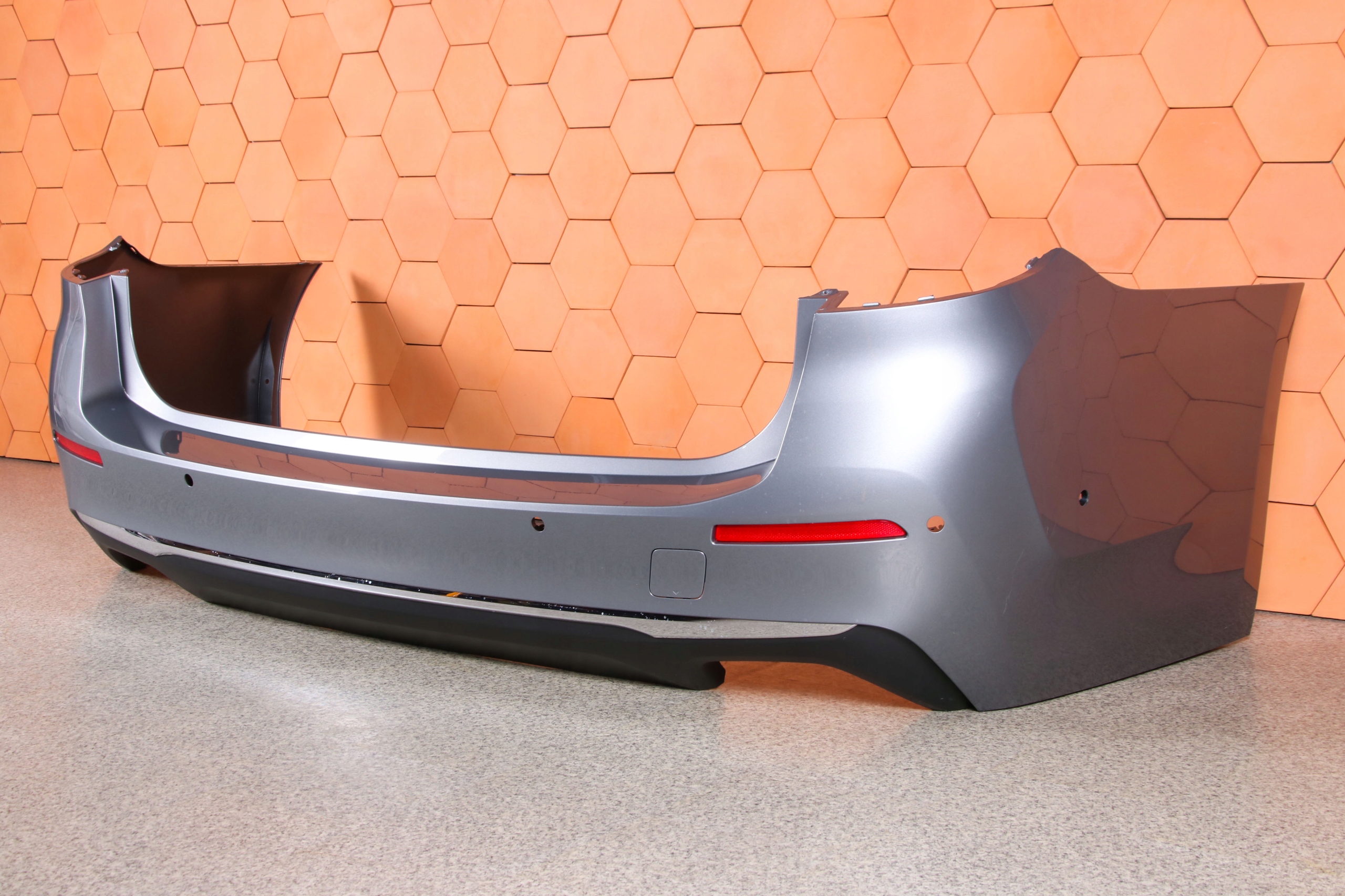 BMW G31 LCI bumper rear part rear 6xPDC colour C4W