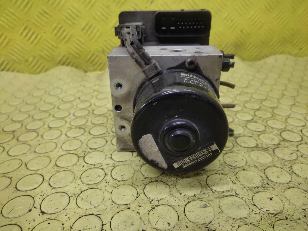 VW SHARAN 1.9 JTD pumpa ABS 7M3614111H
