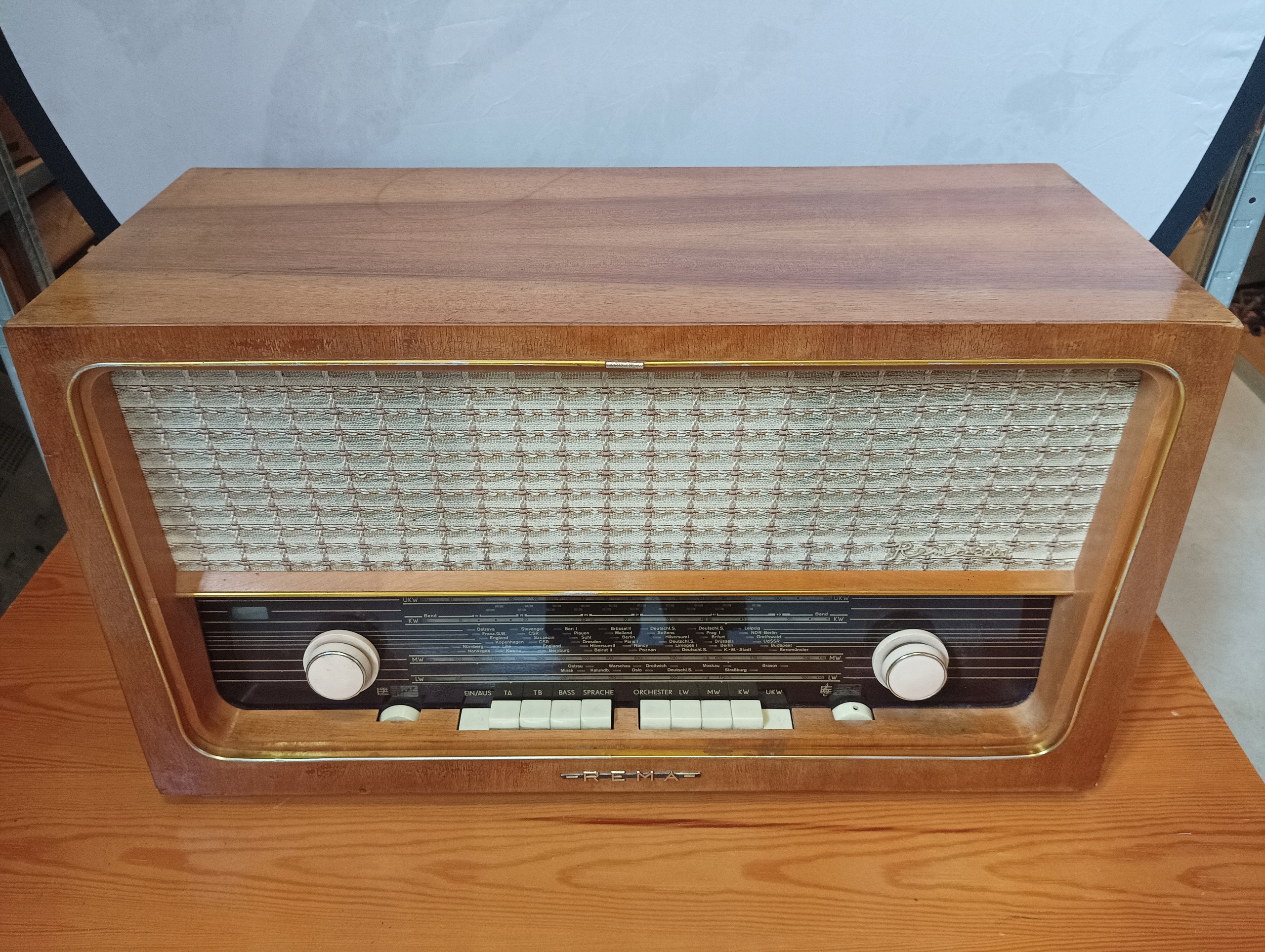 REMA 2001 - № 121494-1961 ГОД-ЛАМПОВОЕ РАДИО-ИСПРАВНО.