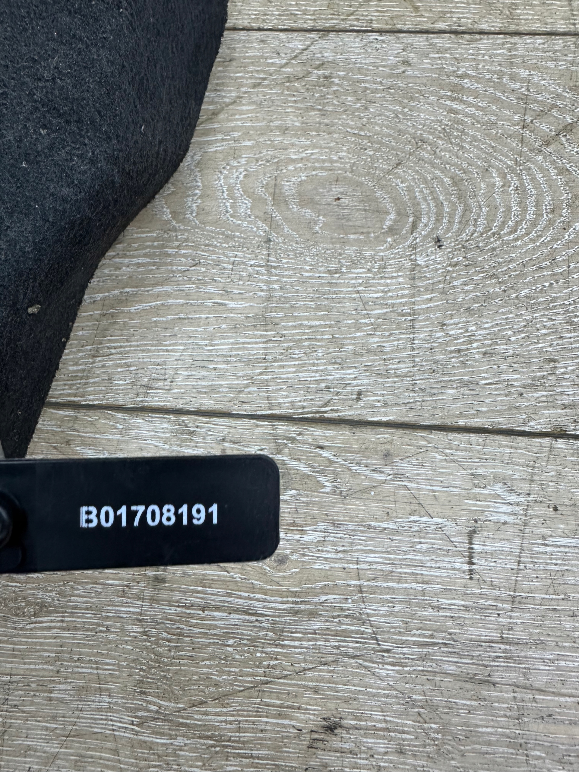 BMW 2 F46 mudguard rear. rear part right new ORYG