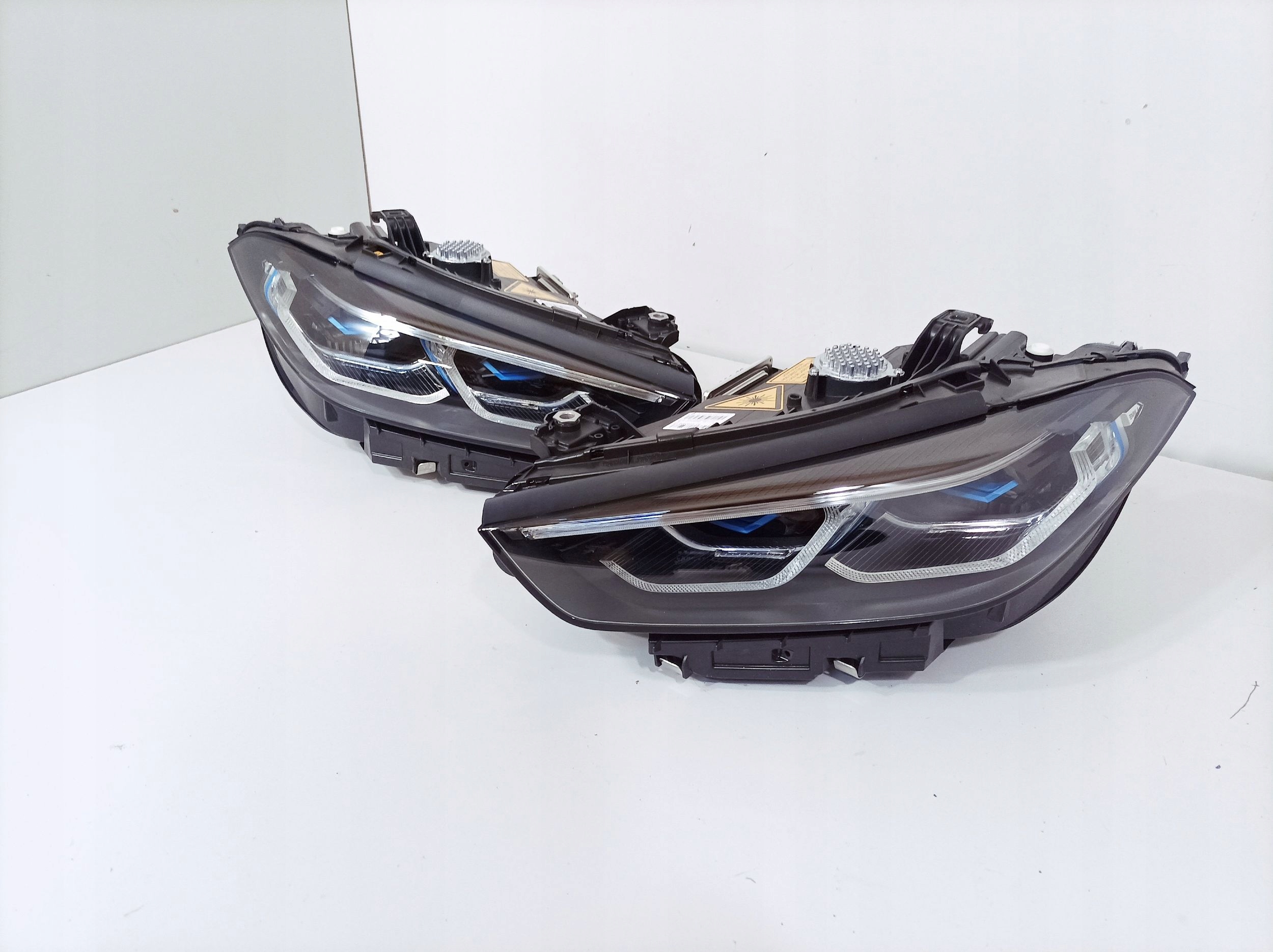 BMW 8 G14 2023 Zestaw reflektorów BMW Laserlight NEW