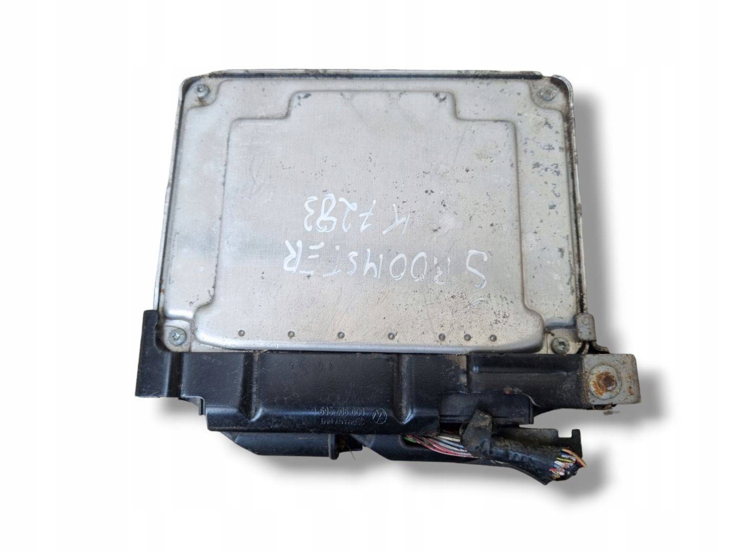 control unit of the engine Skoda Roomster 5J 2007 045906019CC