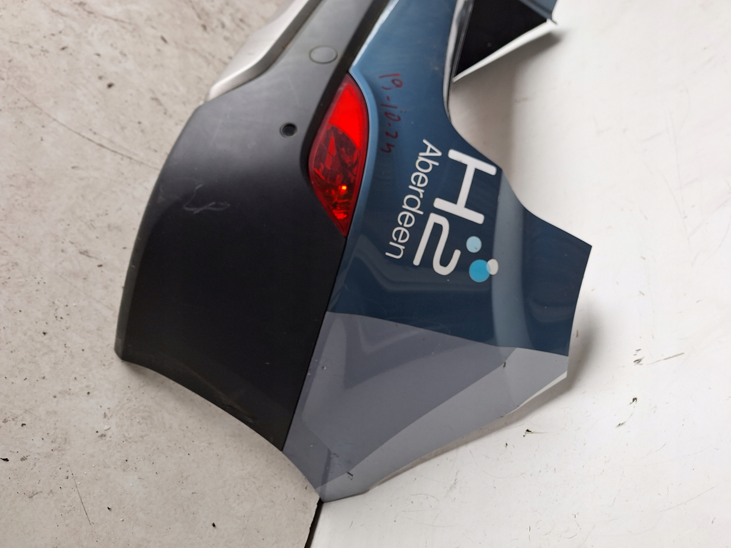 HYUNDAI IX35 09-15 bumper rear part + sider + PDC